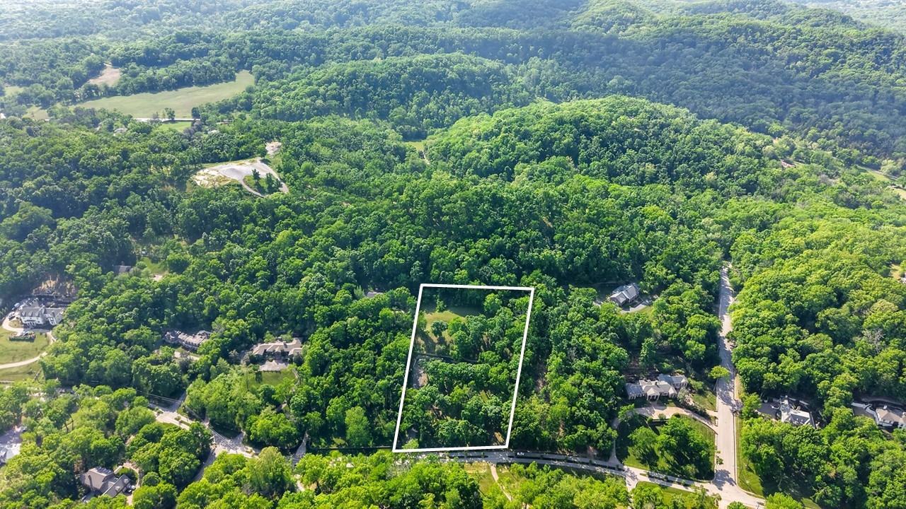 4353 Chickering Ln
