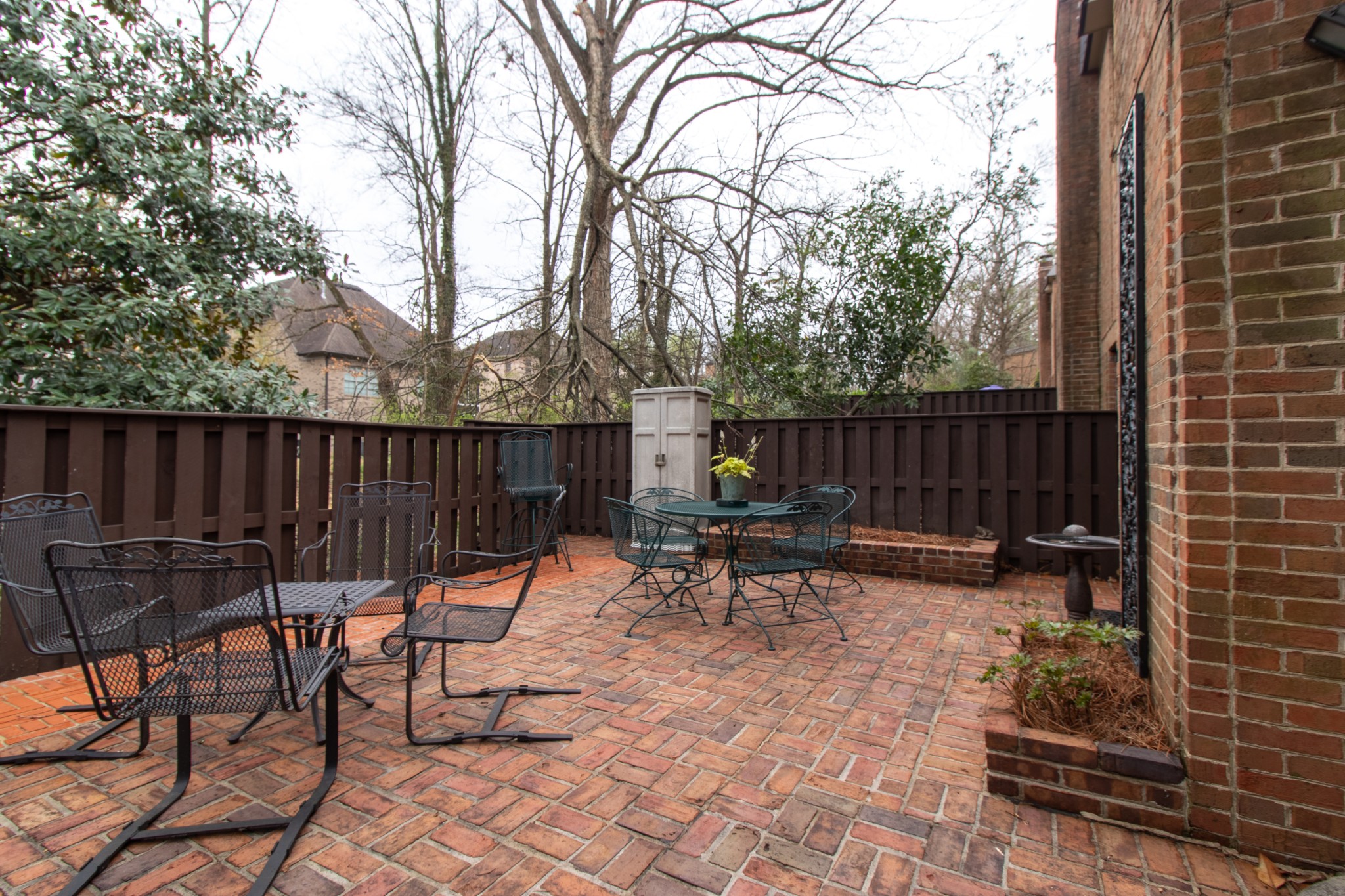 674 Timber Ln