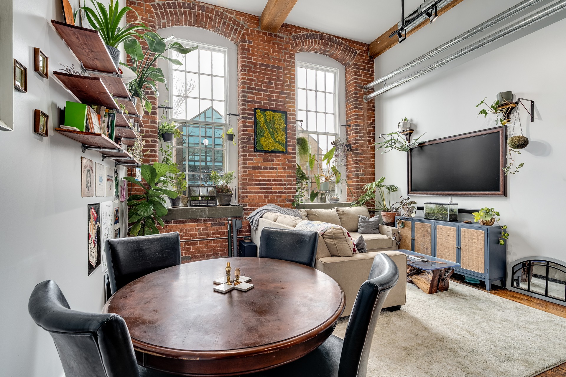 1350 Rosa L Parks Blvd Unit: 336