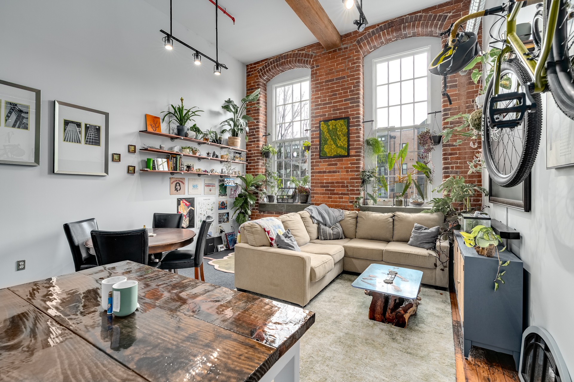 1350 Rosa L Parks Blvd Unit: 336