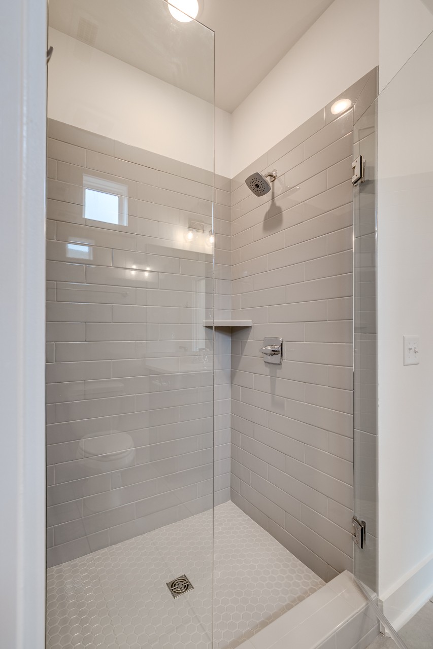 1613 Marshall Hollow Dr Unit: 303