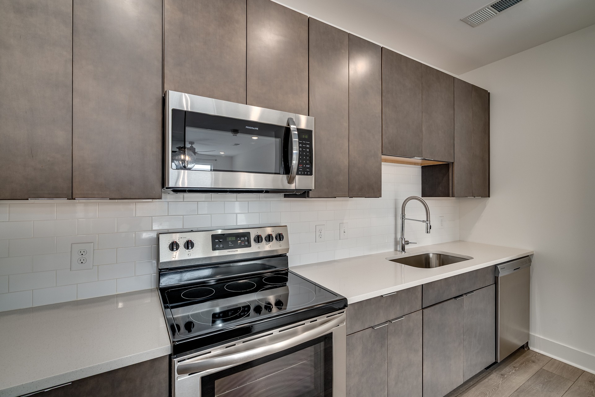 1613 Marshall Hollow Dr Unit: 303