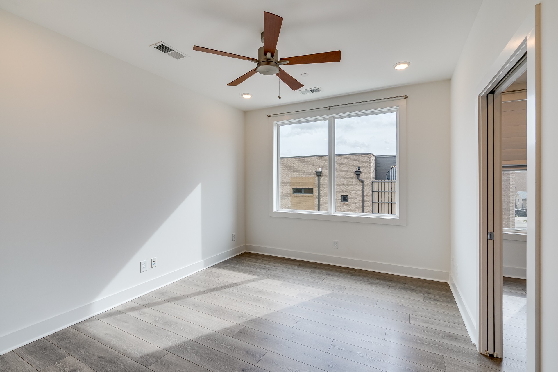 1613 Marshall Hollow Dr Unit: 303