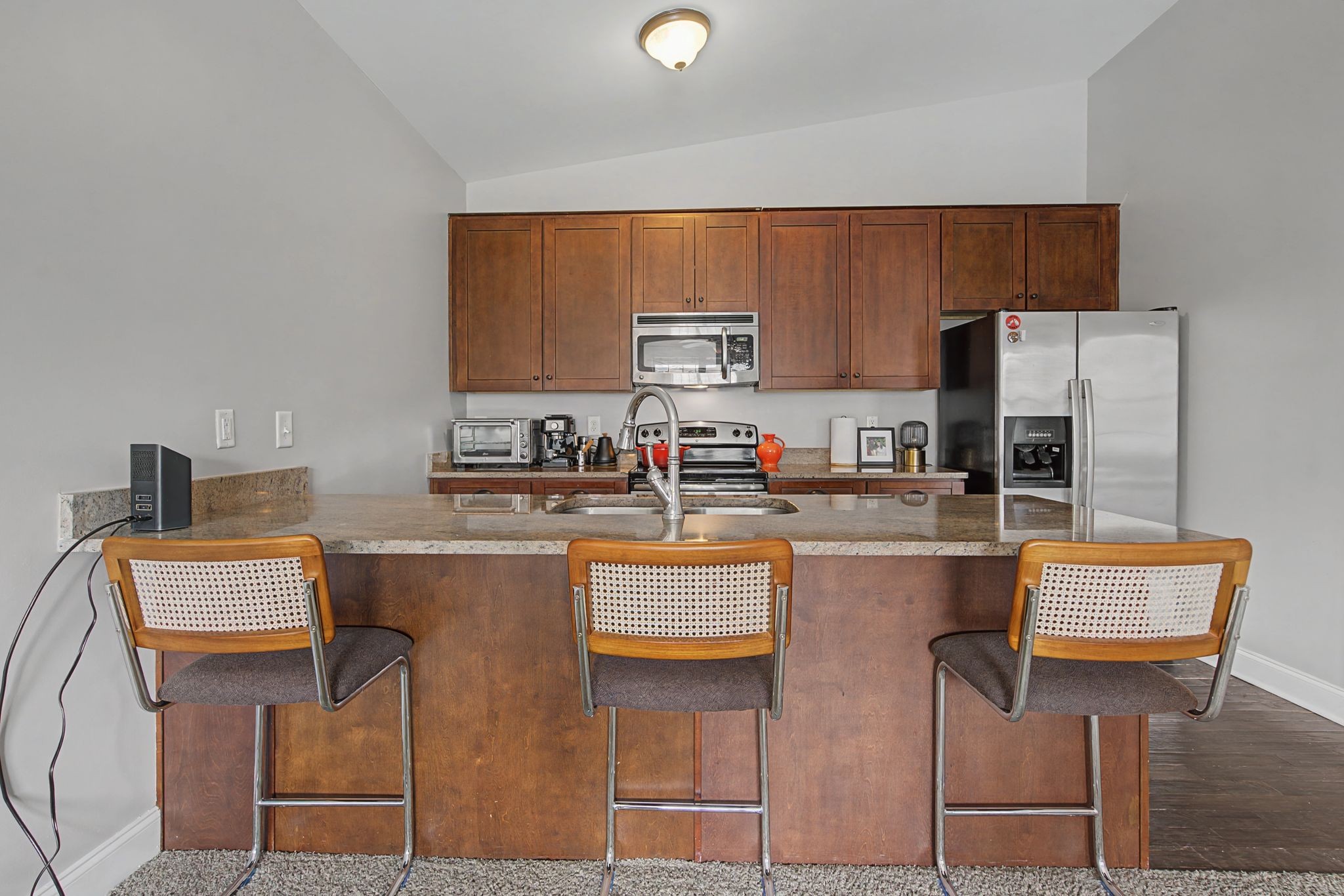 3128 Belwood St Unit: 204