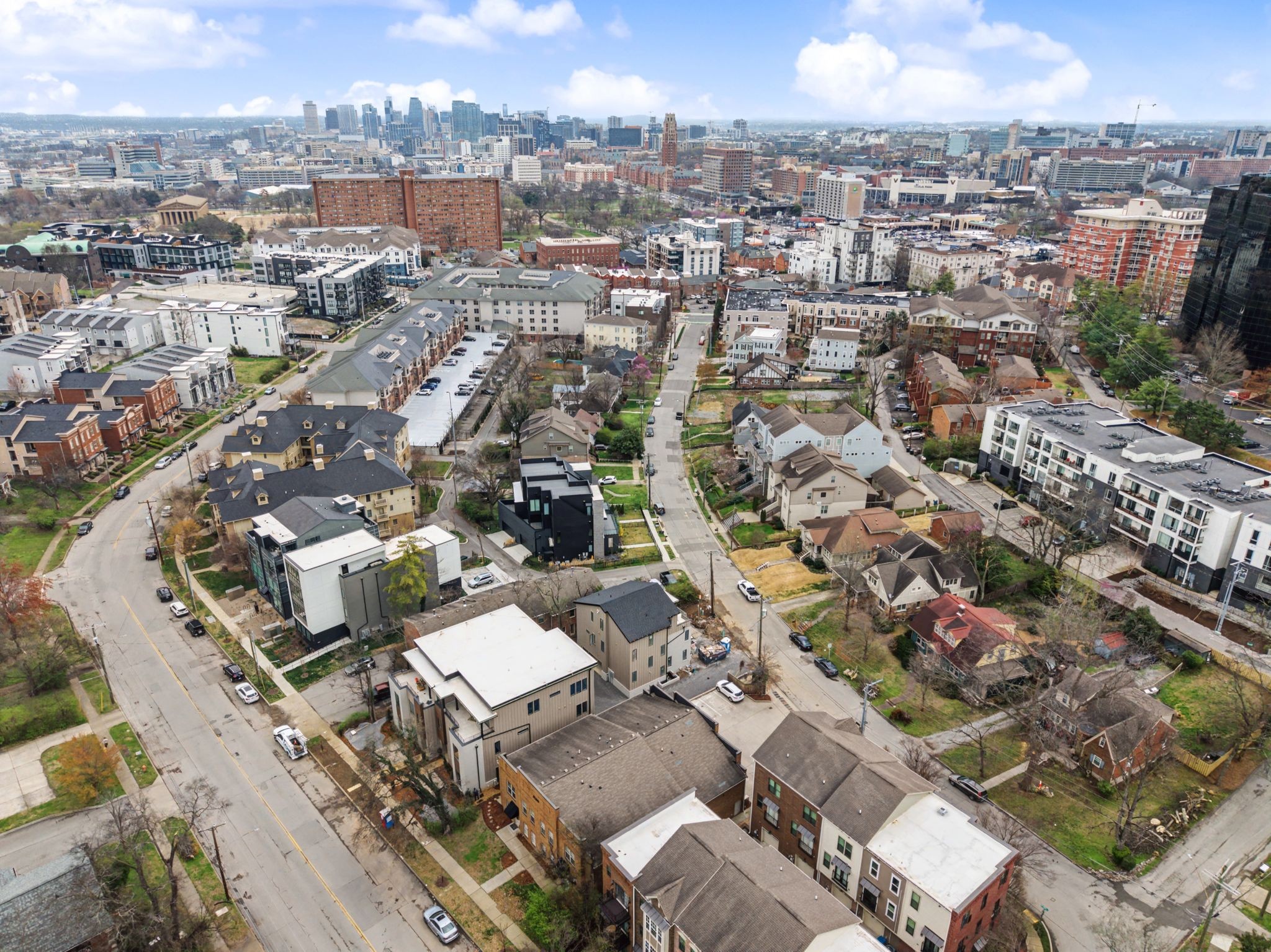 3128 Belwood St Unit: 204