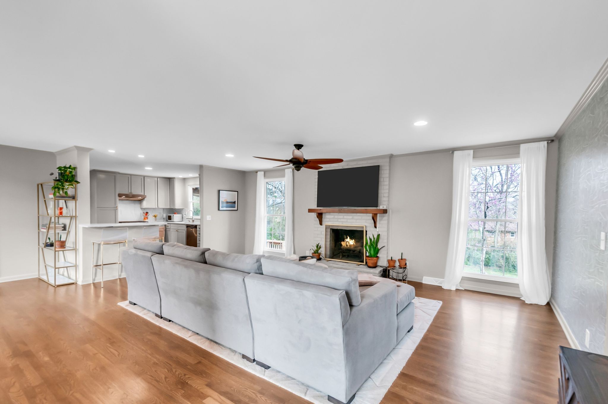 68 Vaughns Gap Rd