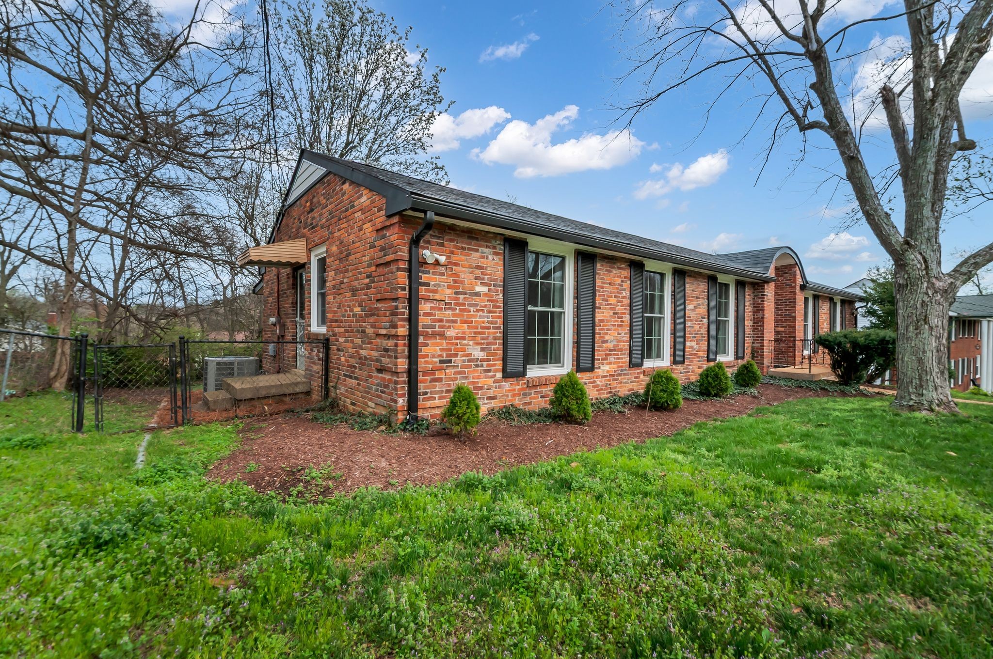 68 Vaughns Gap Rd