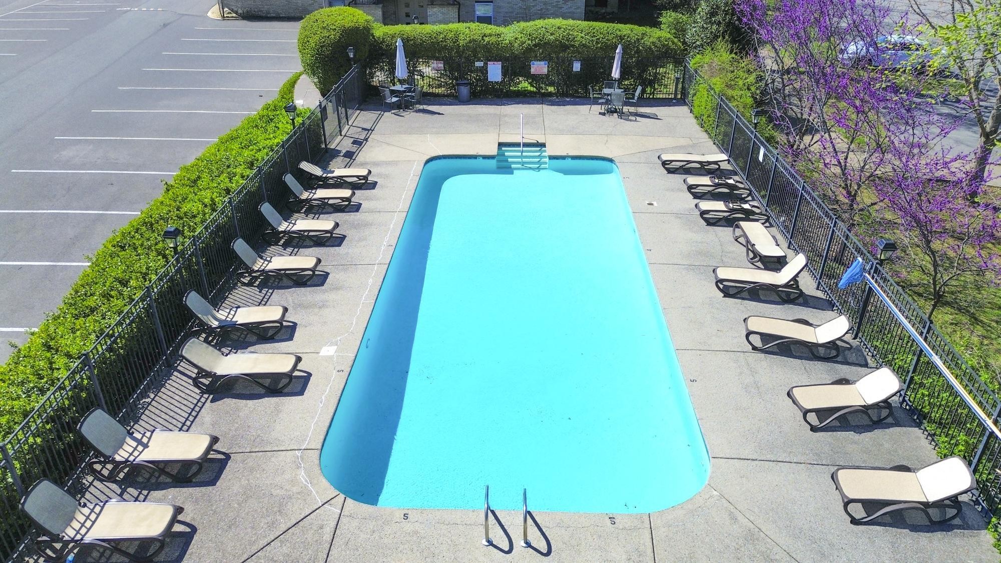 4425 Westlawn Dr Unit: C307