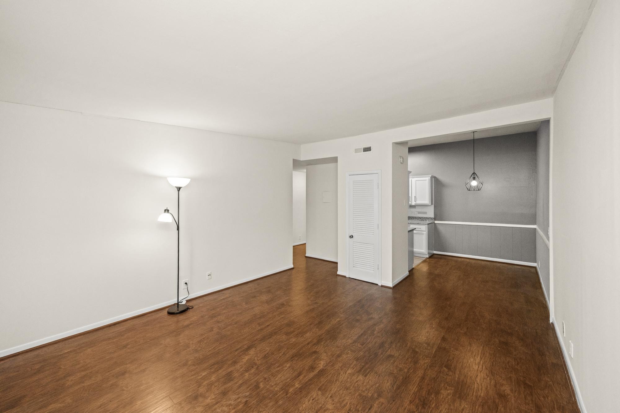 4425 Westlawn Dr Unit: C307