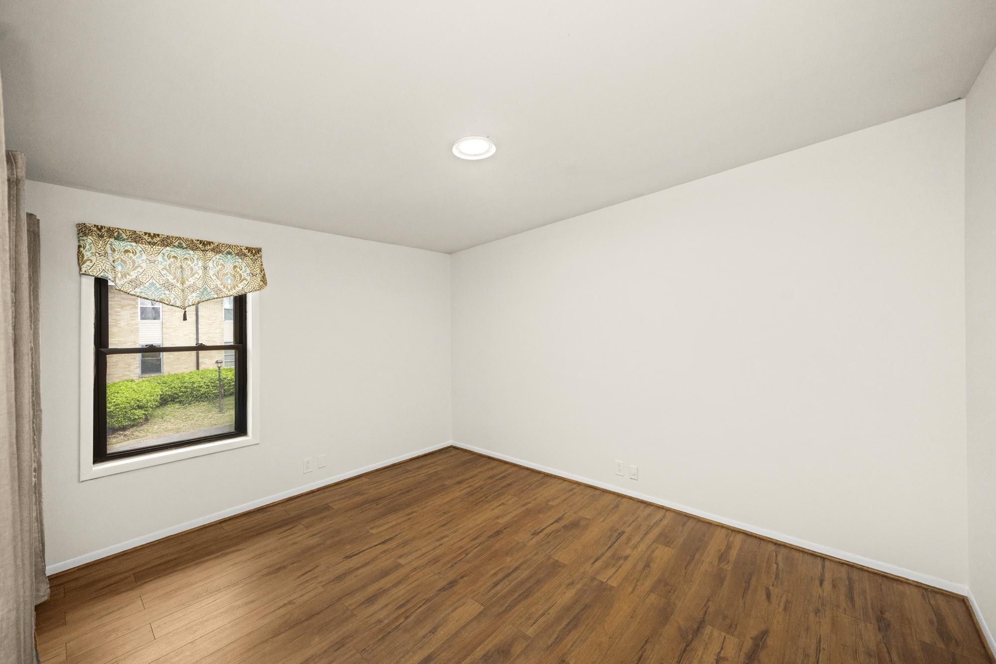 4425 Westlawn Dr Unit: C307