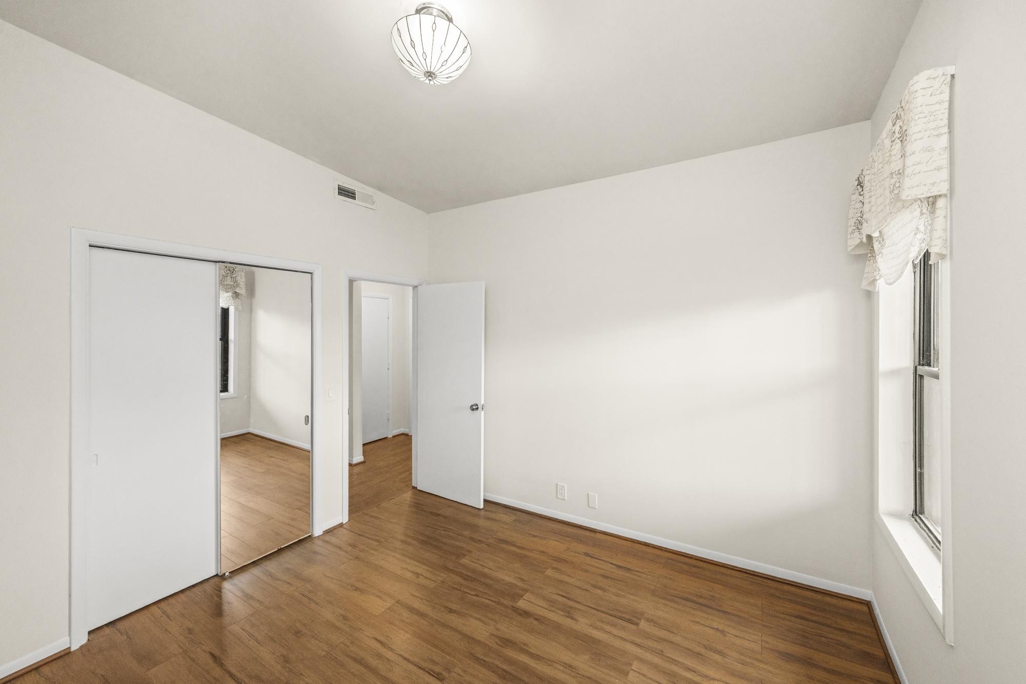 4425 Westlawn Dr Unit: C307