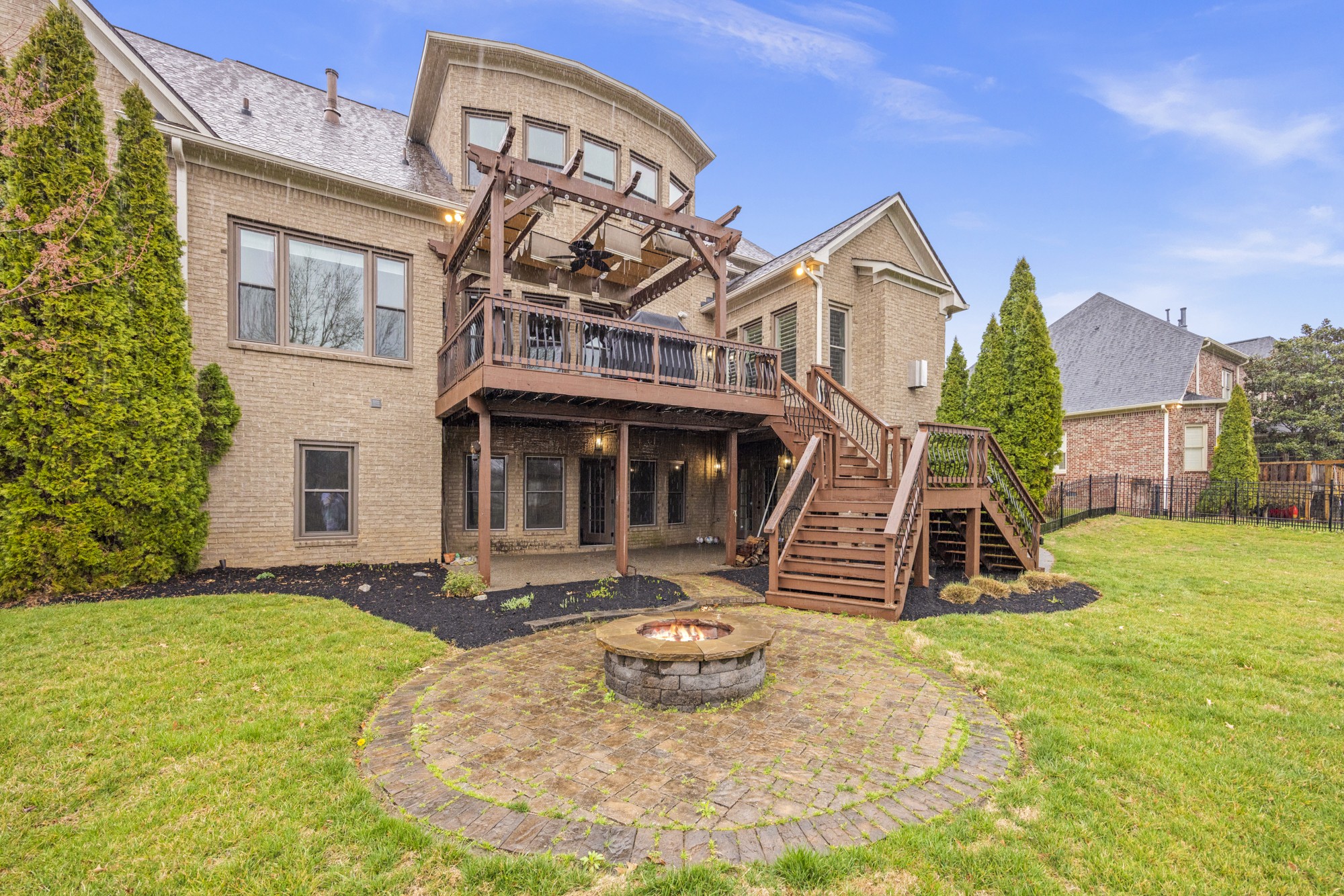 9511 Wexcroft Dr