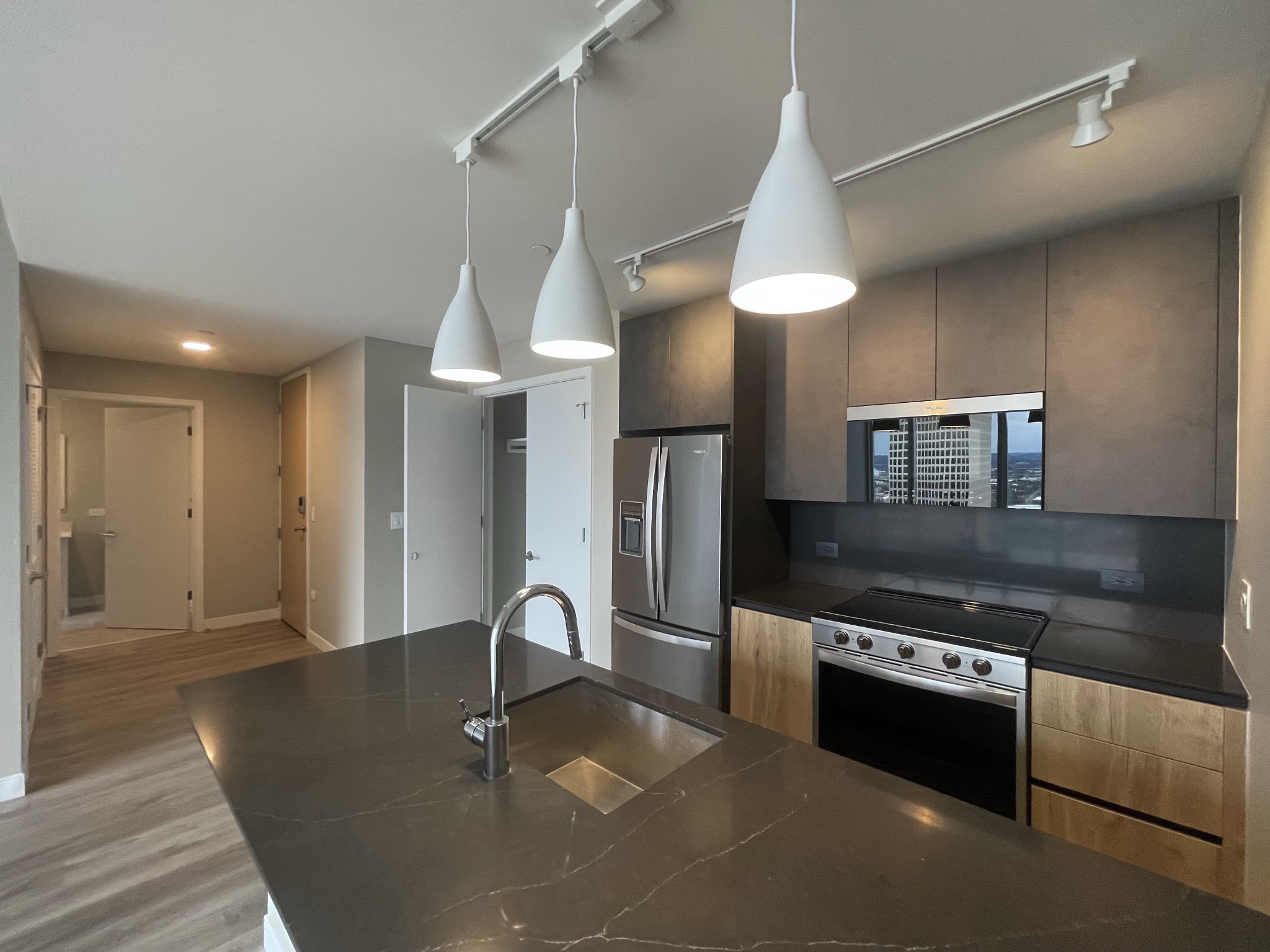 805 Church St Unit: 3612