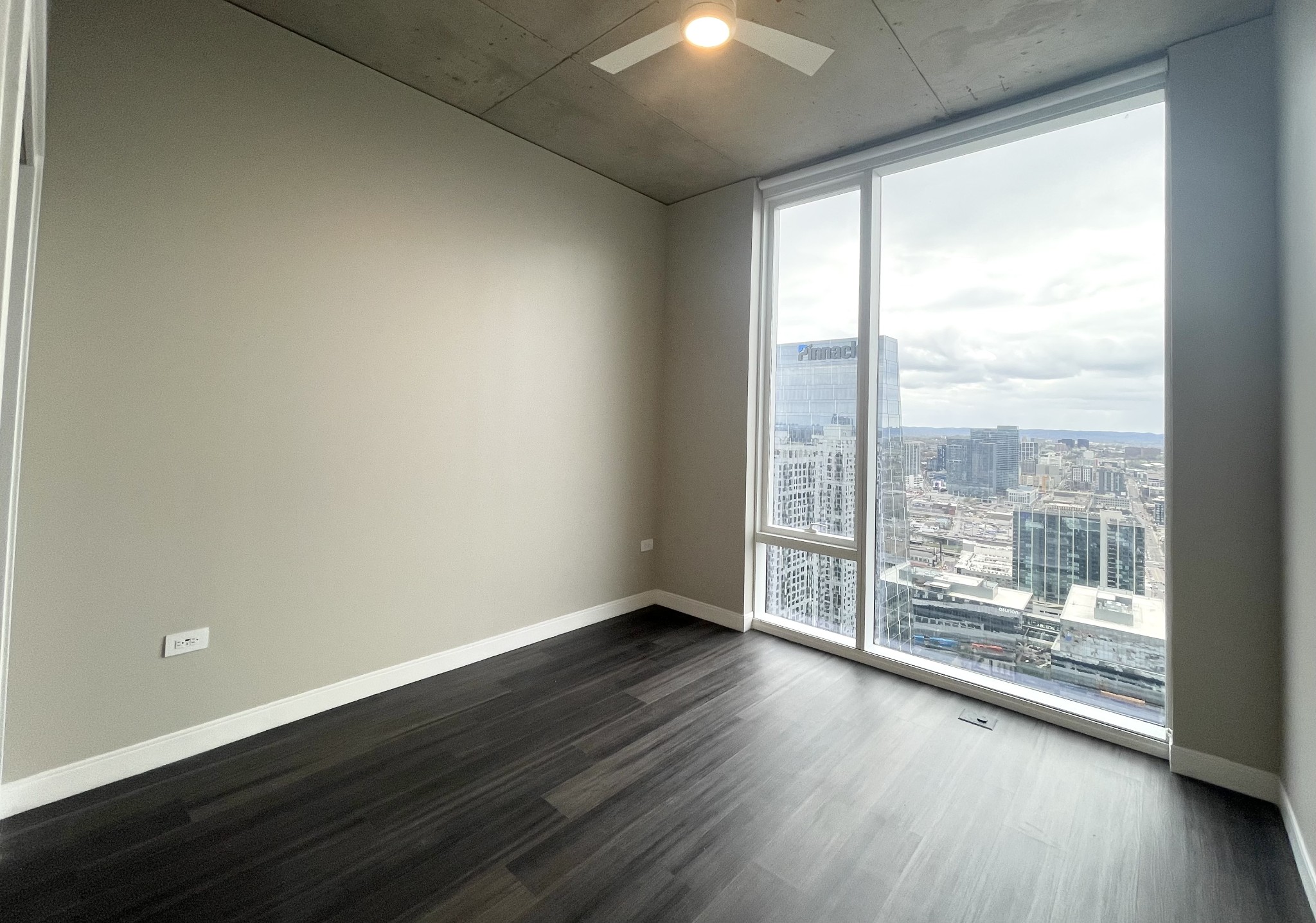 805 Church St Unit: 3612