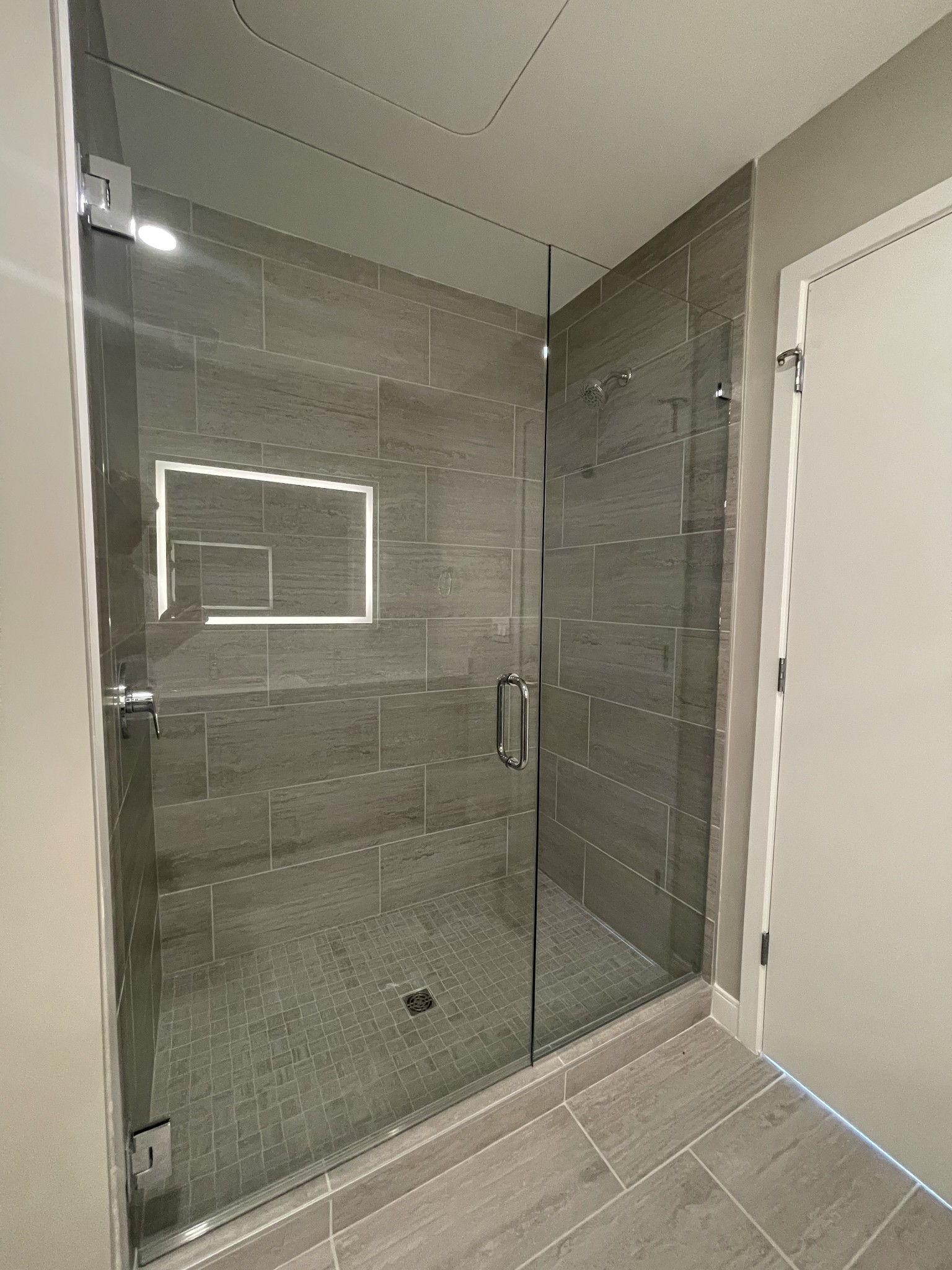 805 Church St Unit: 3612