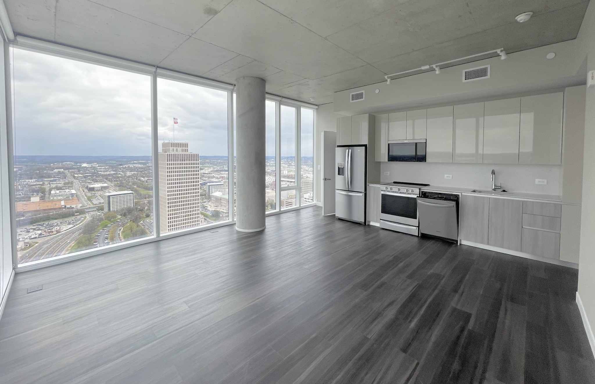 805 Church St Unit: 3612