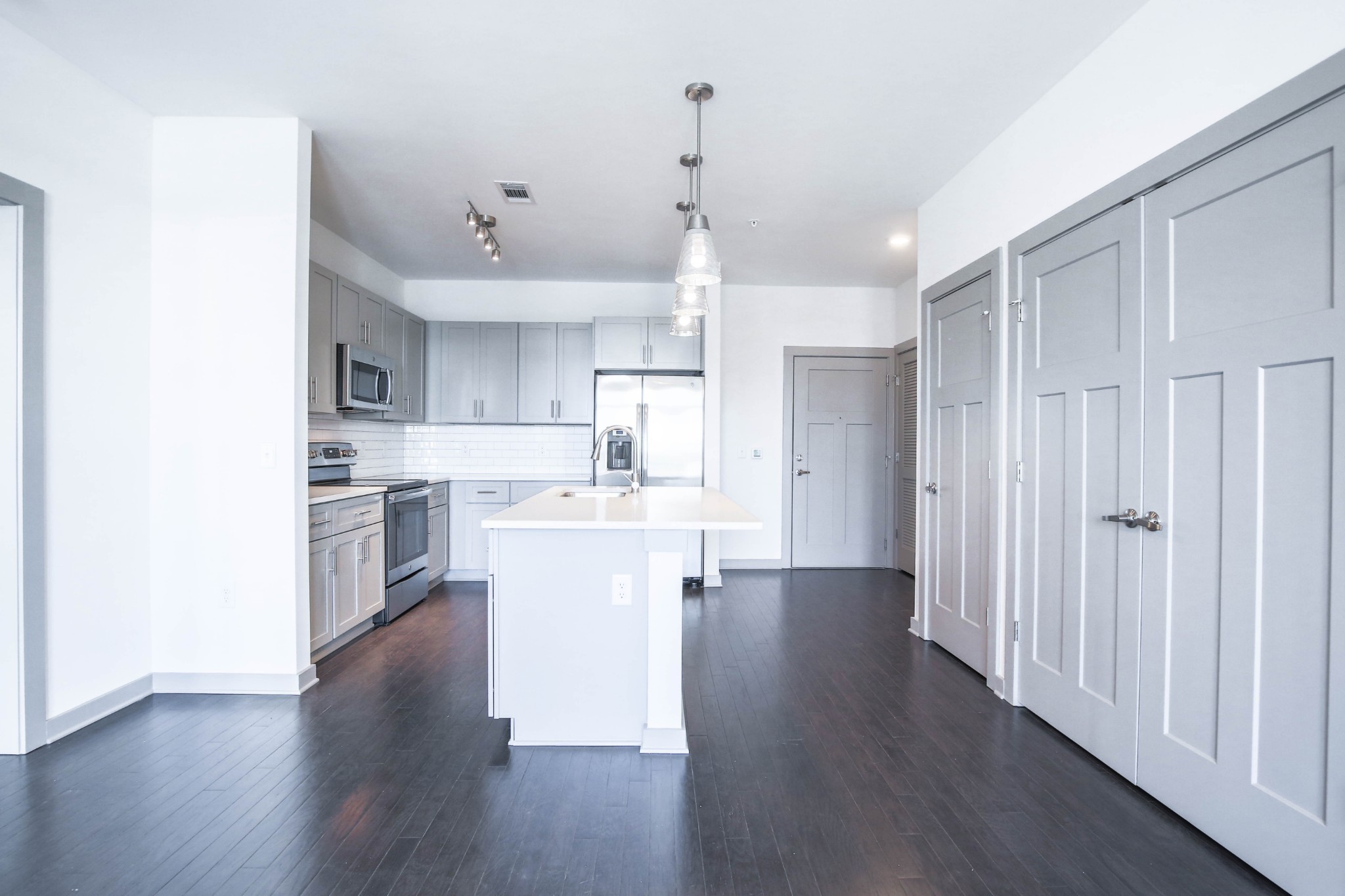 1638 54th Ave, N Unit: 302