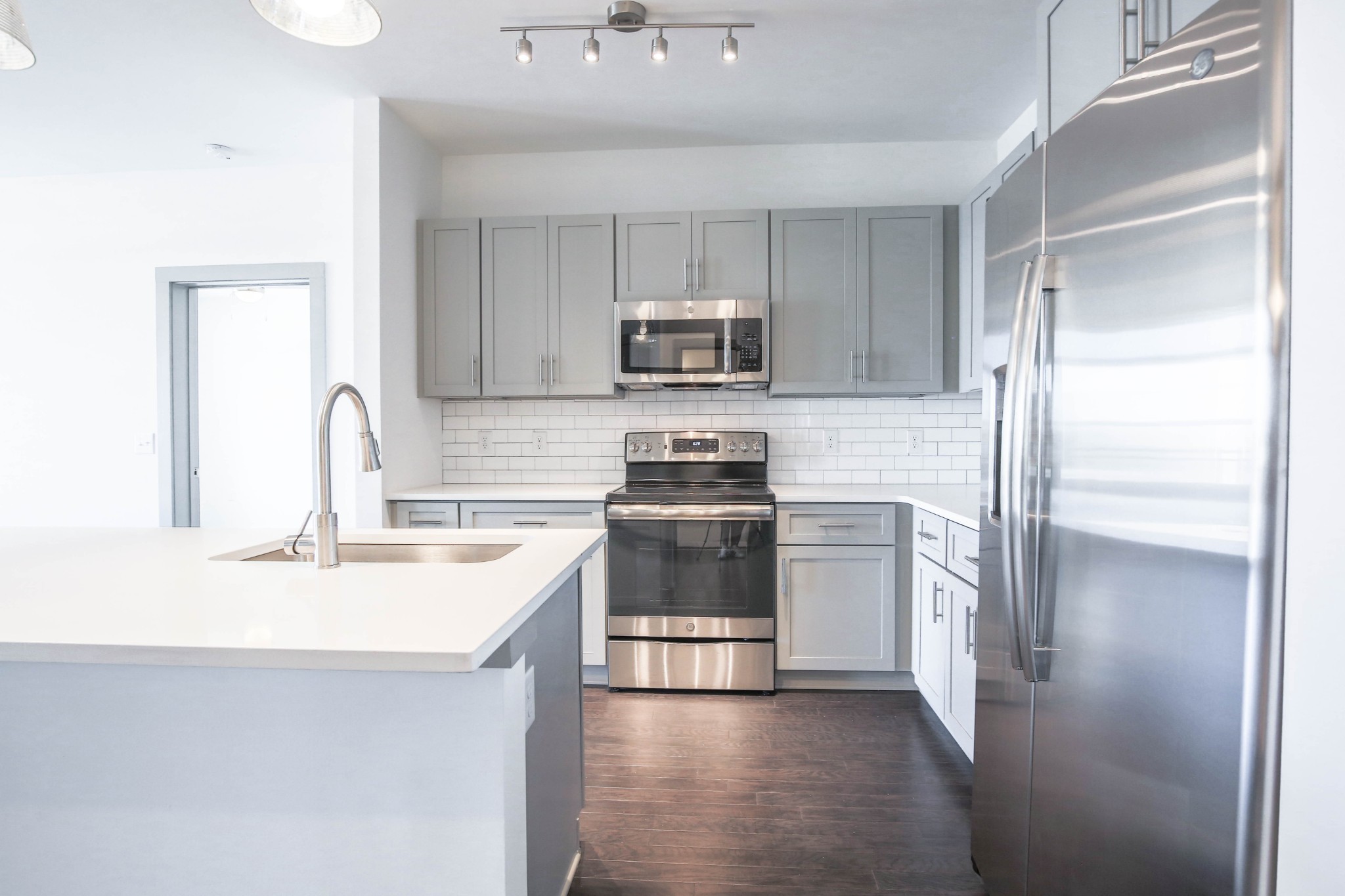 1638 54th Ave, N Unit: 302