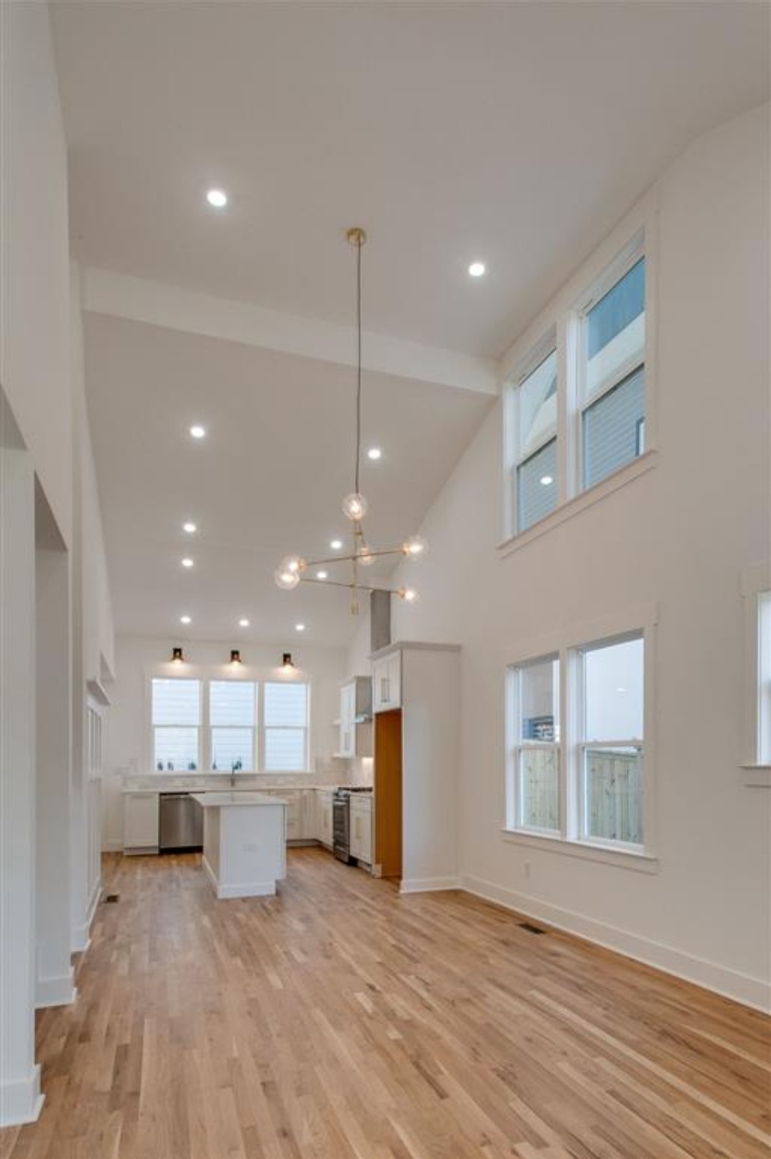 814 Powers Ave