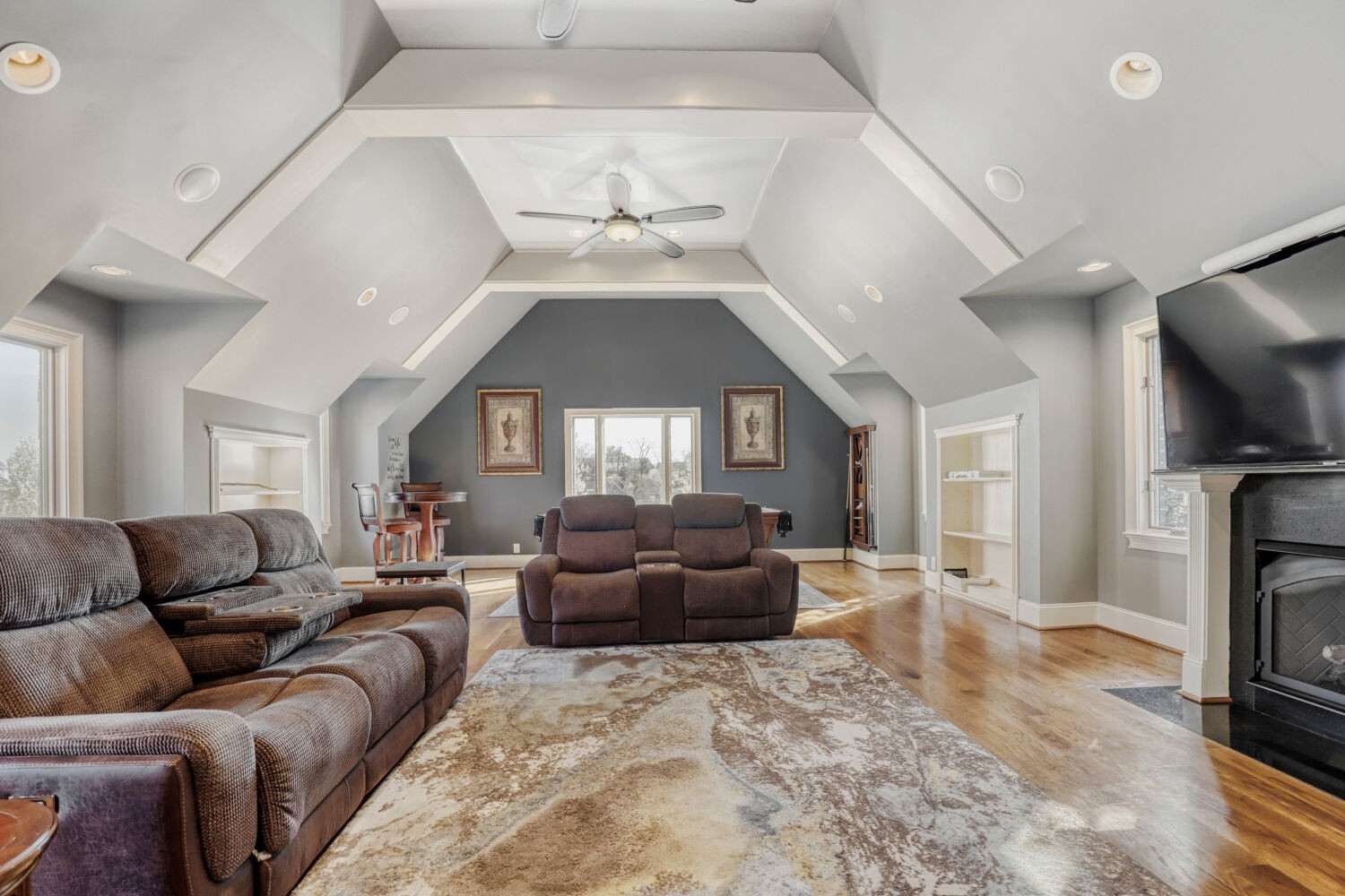 130 12 Stones Xing, W