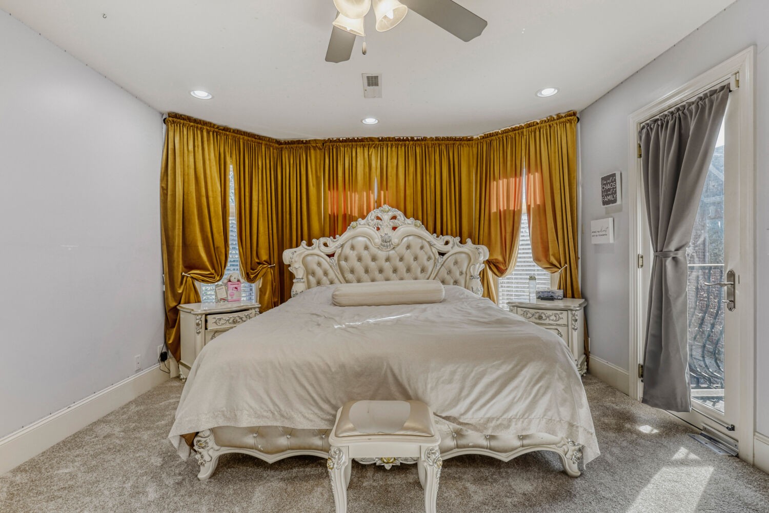 130 12 Stones Xing, W