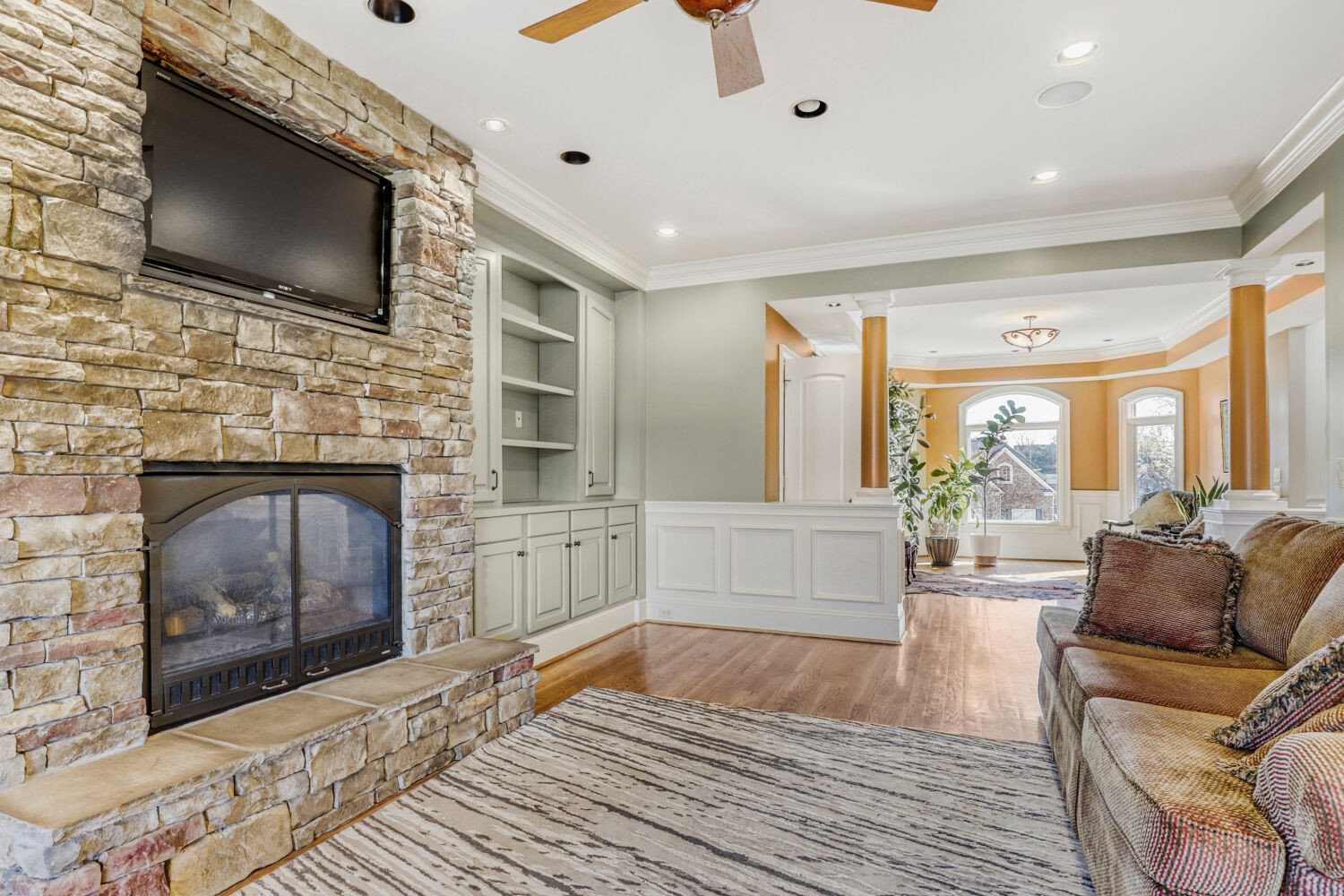 130 12 Stones Xing, W