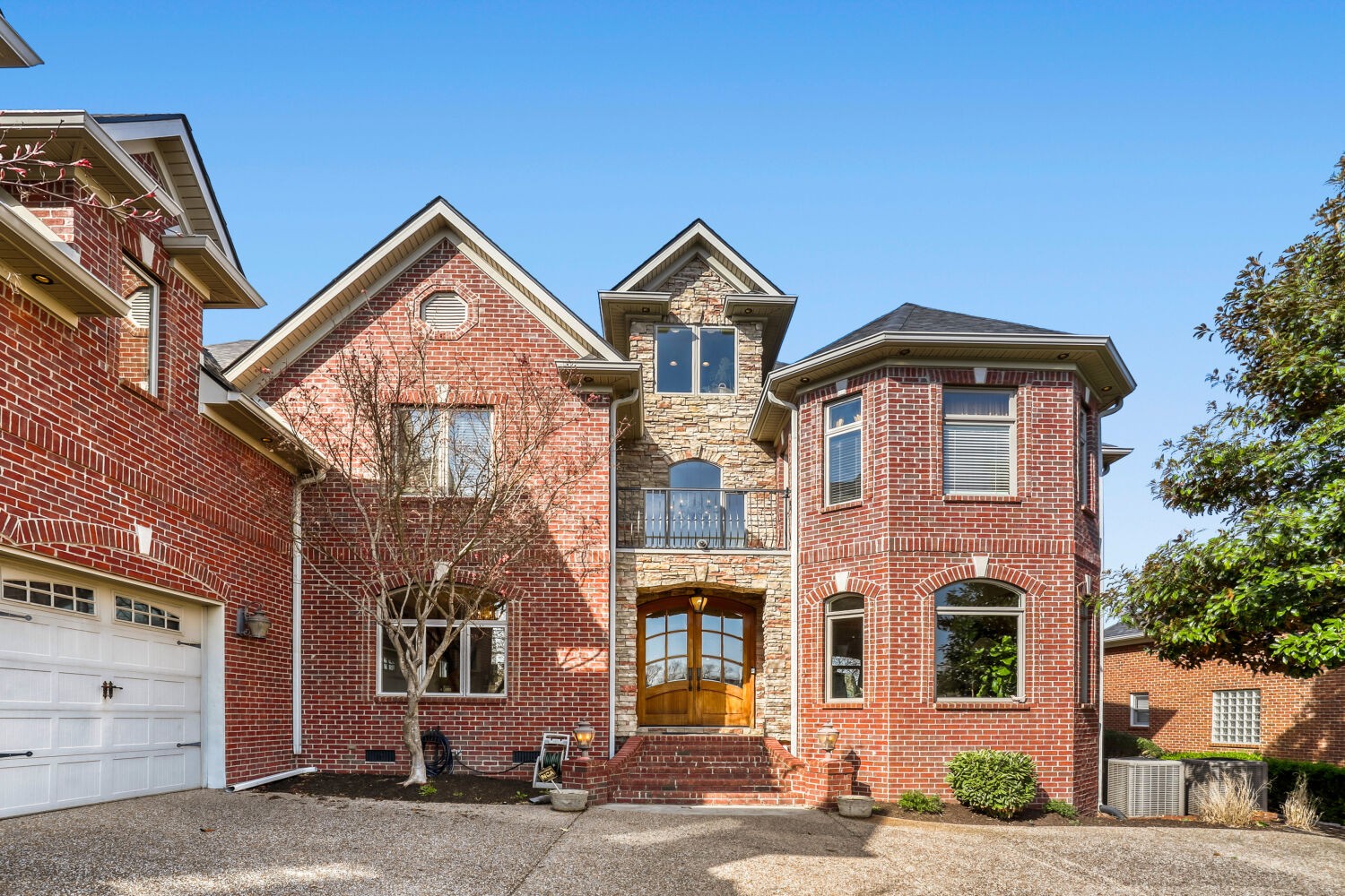 130 12 Stones Xing, W