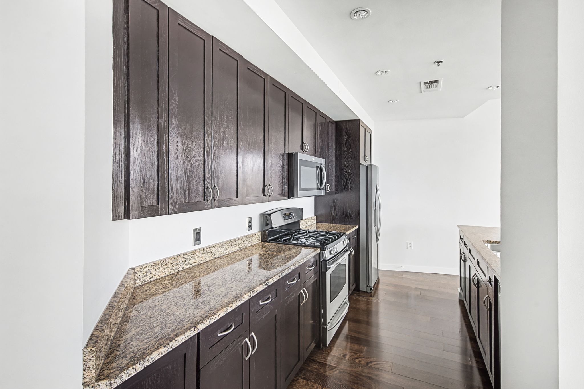 900 20th Ave, S Unit: 1615