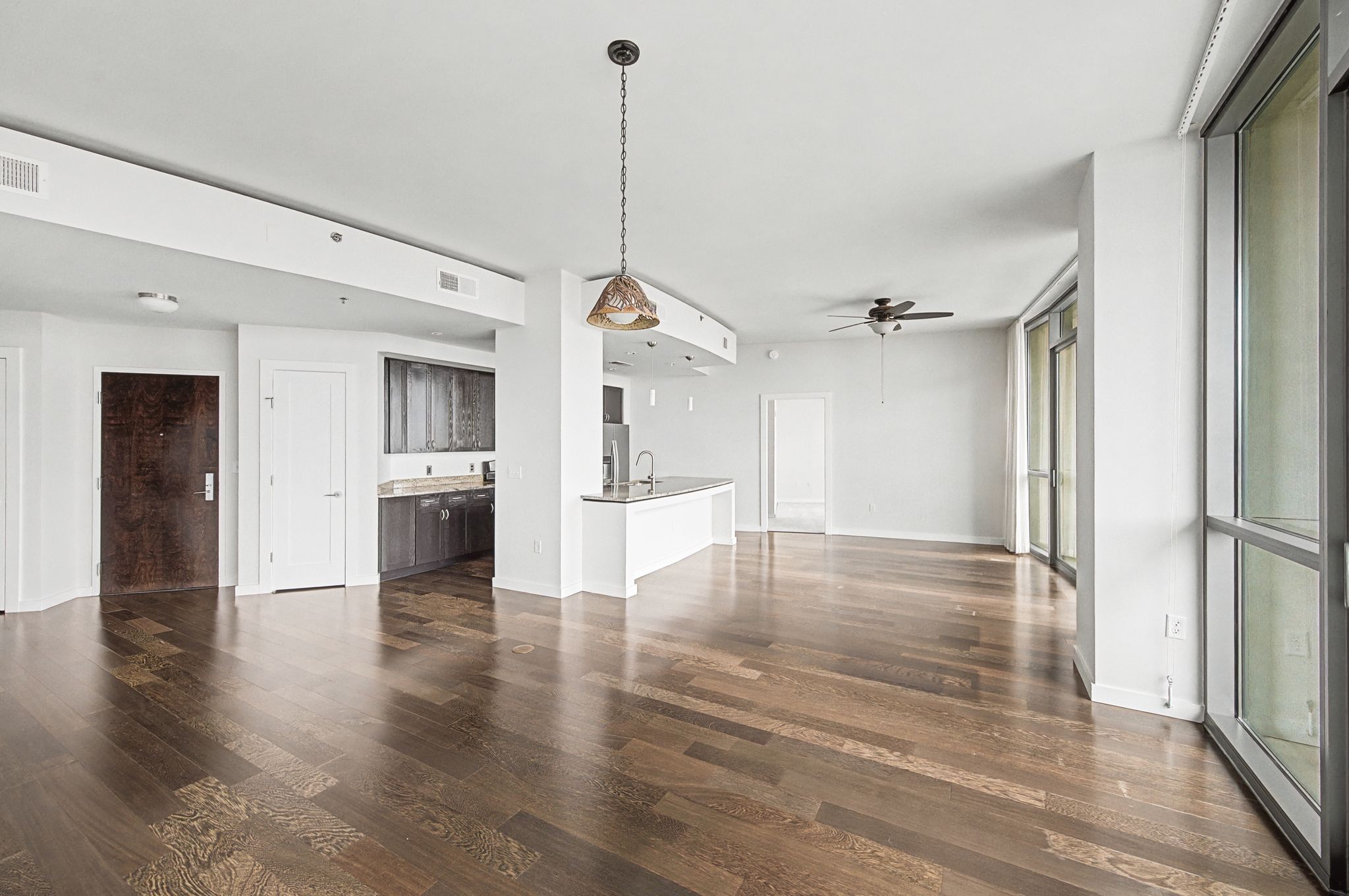 900 20th Ave, S Unit: 1615