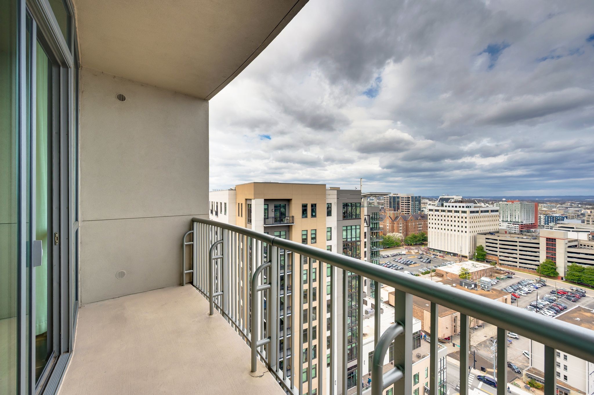 900 20th Ave, S Unit: 1615