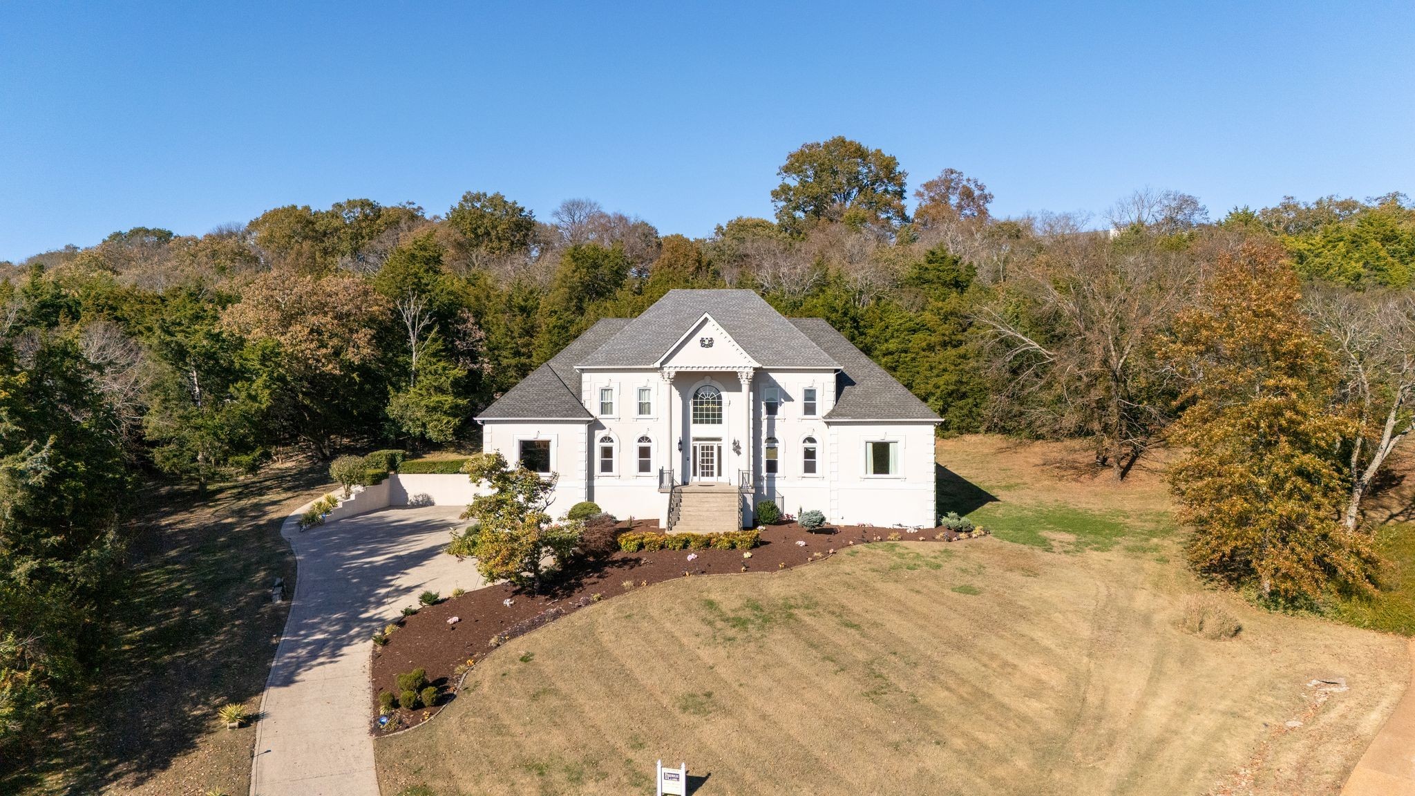703 Ben Nevis Ct
