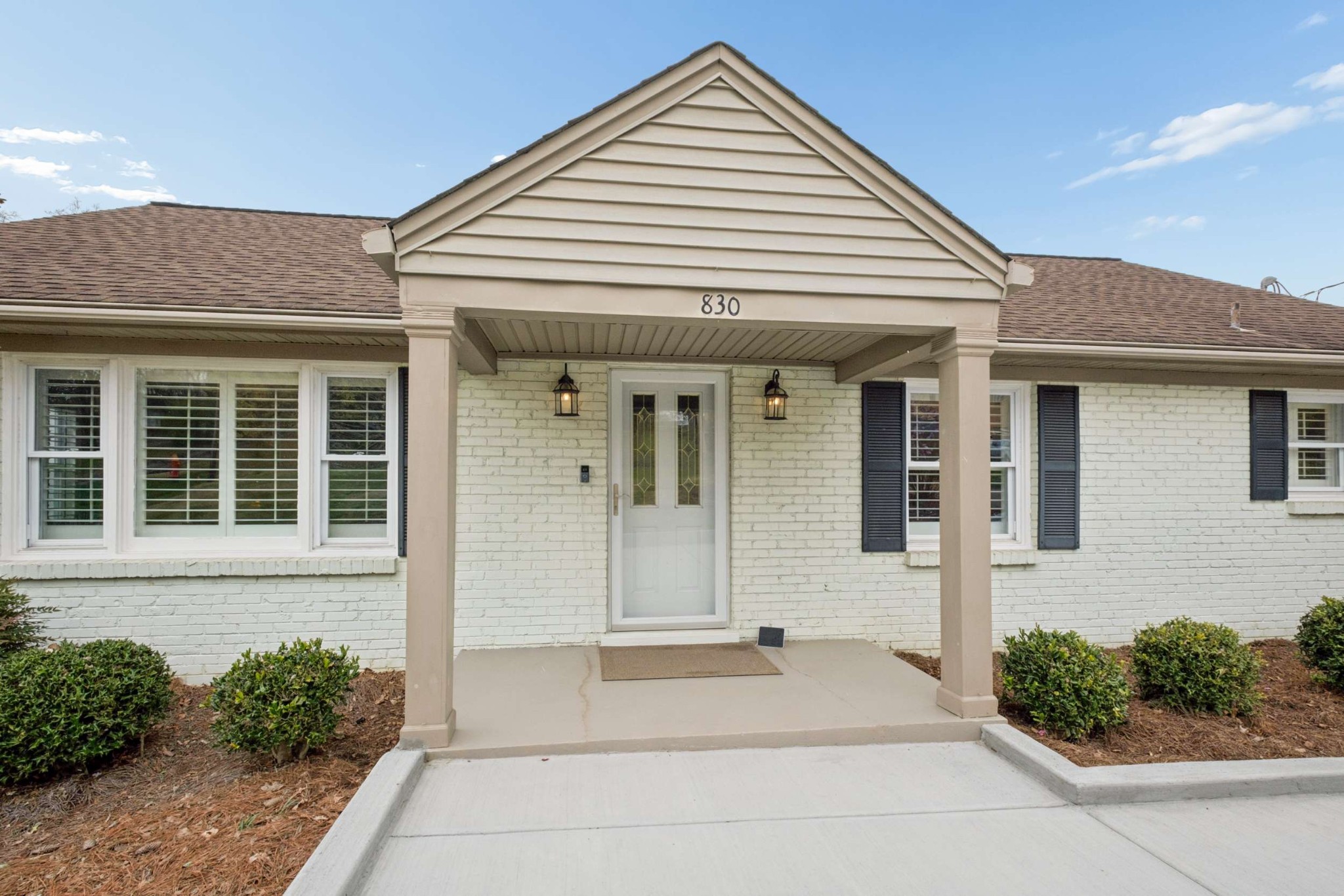 830 Hillwood Blvd