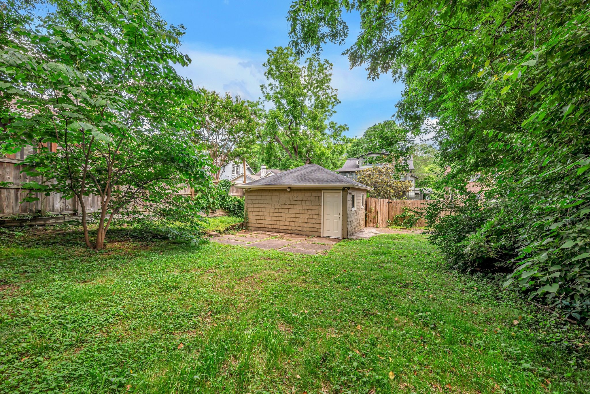 3511 Central Ave