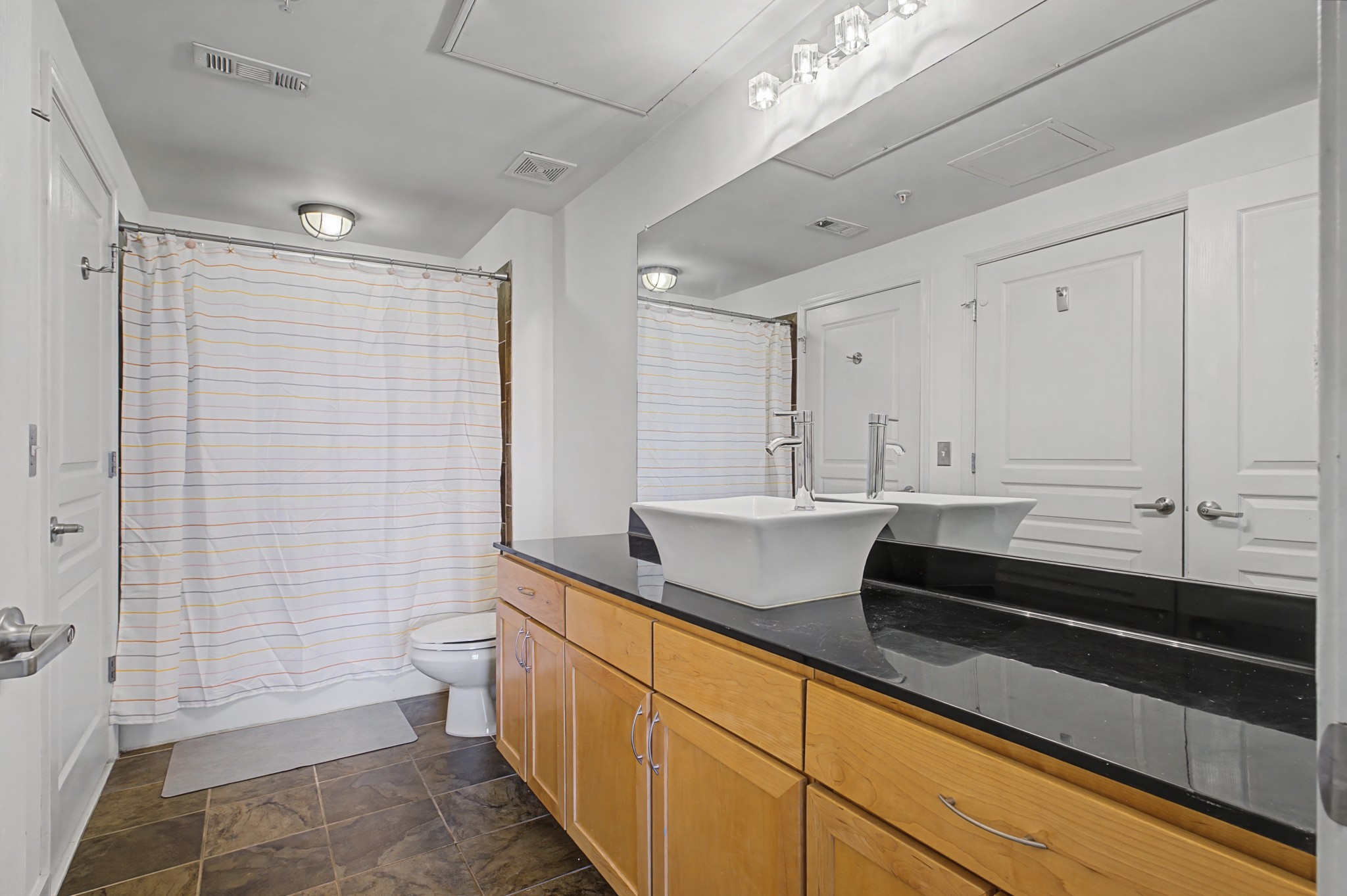 3000 Vanderbilt Pl Unit: 331