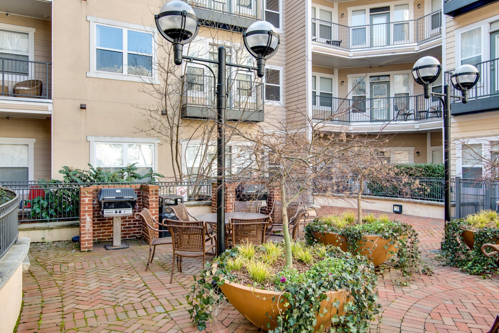 3000 Vanderbilt Pl Unit: 331