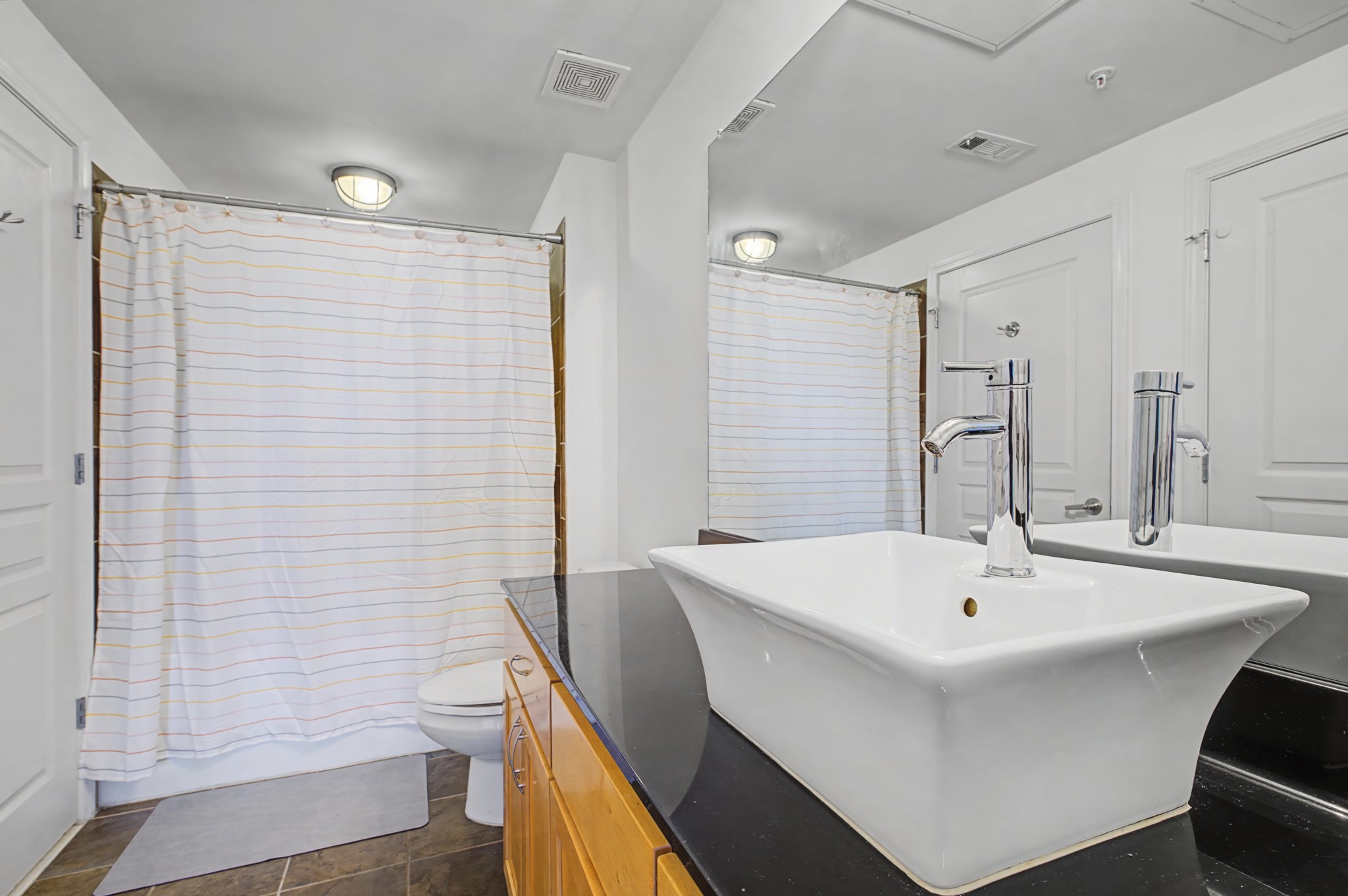3000 Vanderbilt Pl Unit: 331