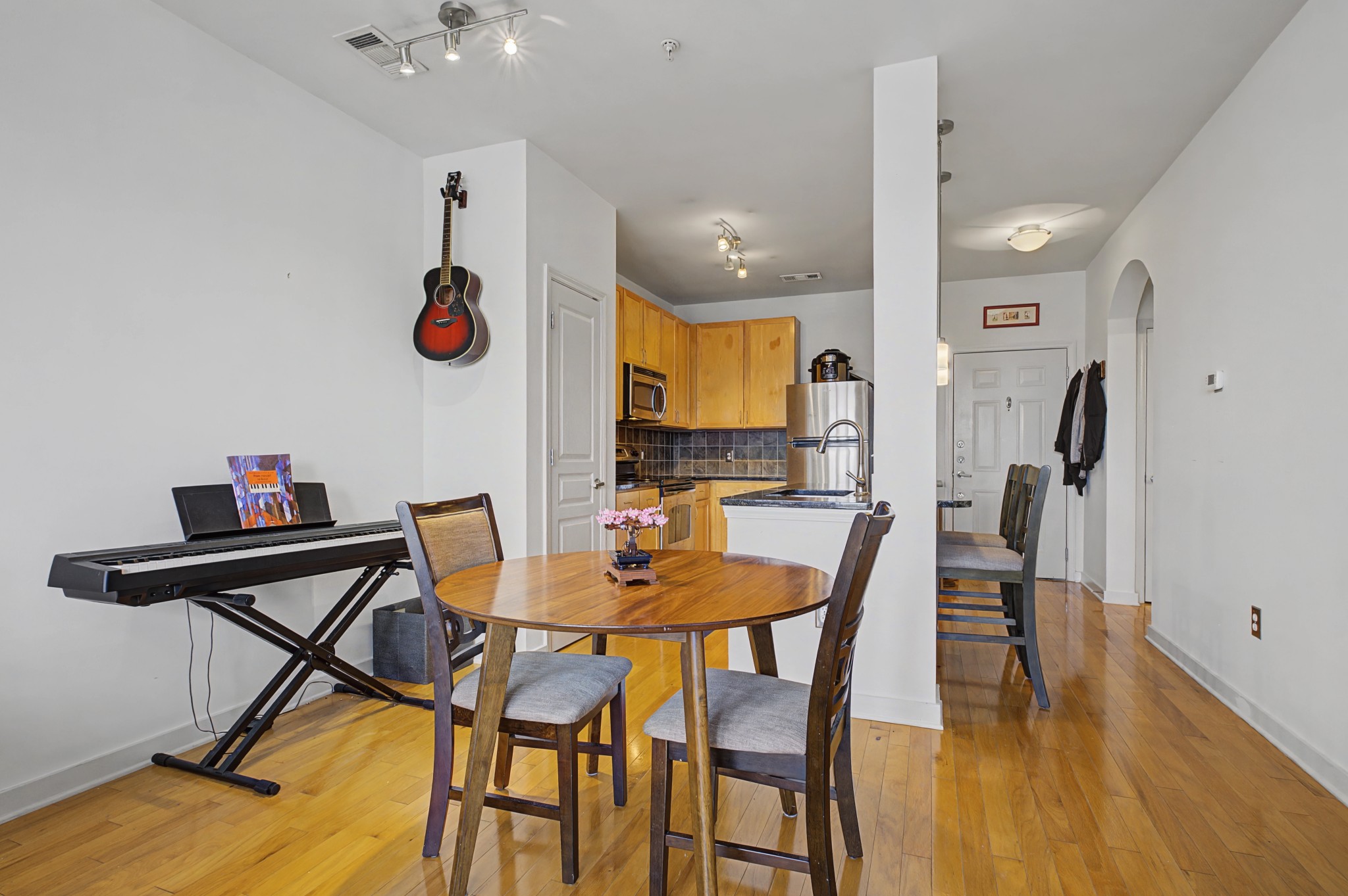 3000 Vanderbilt Pl Unit: 331