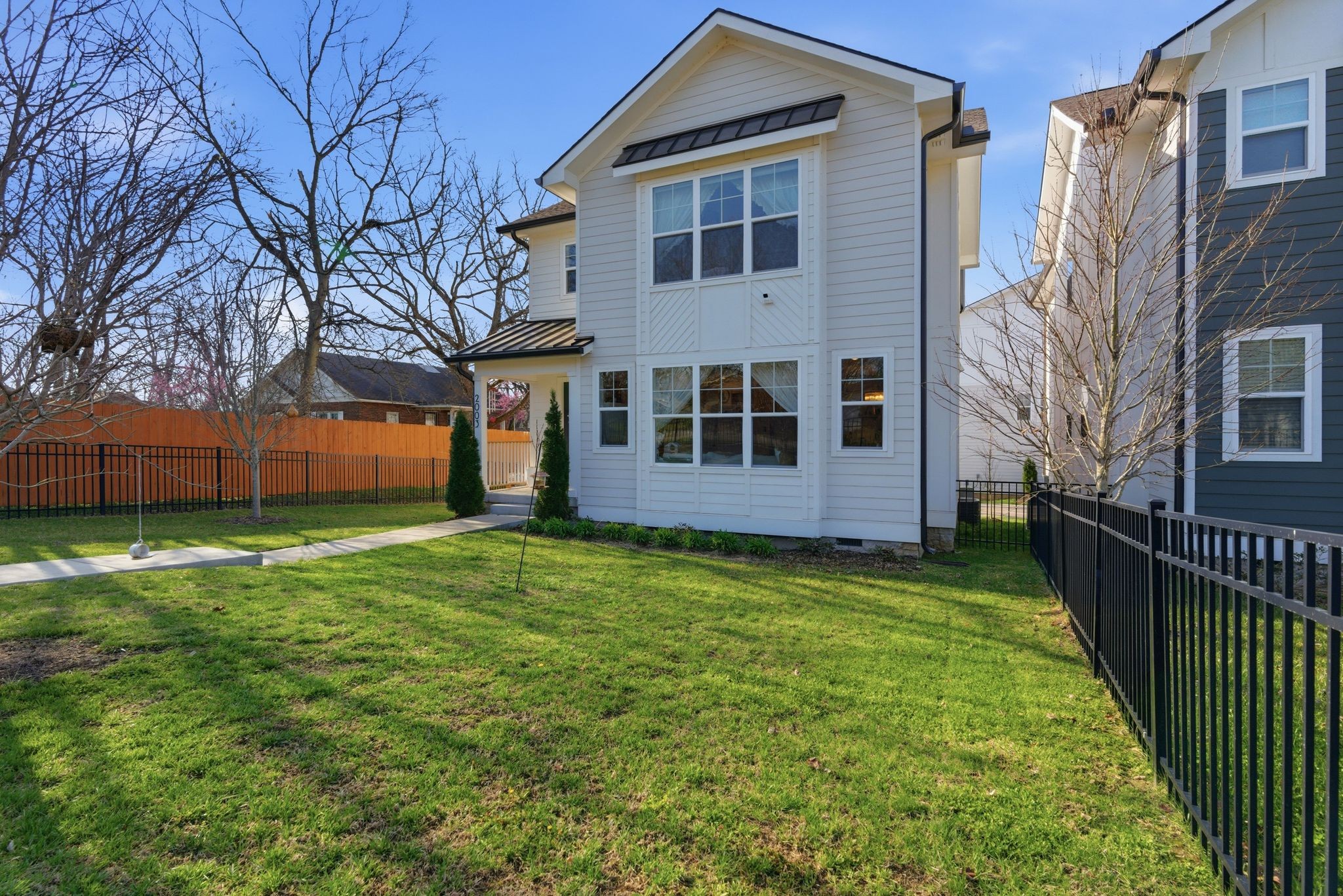 2003 Maple View Lane