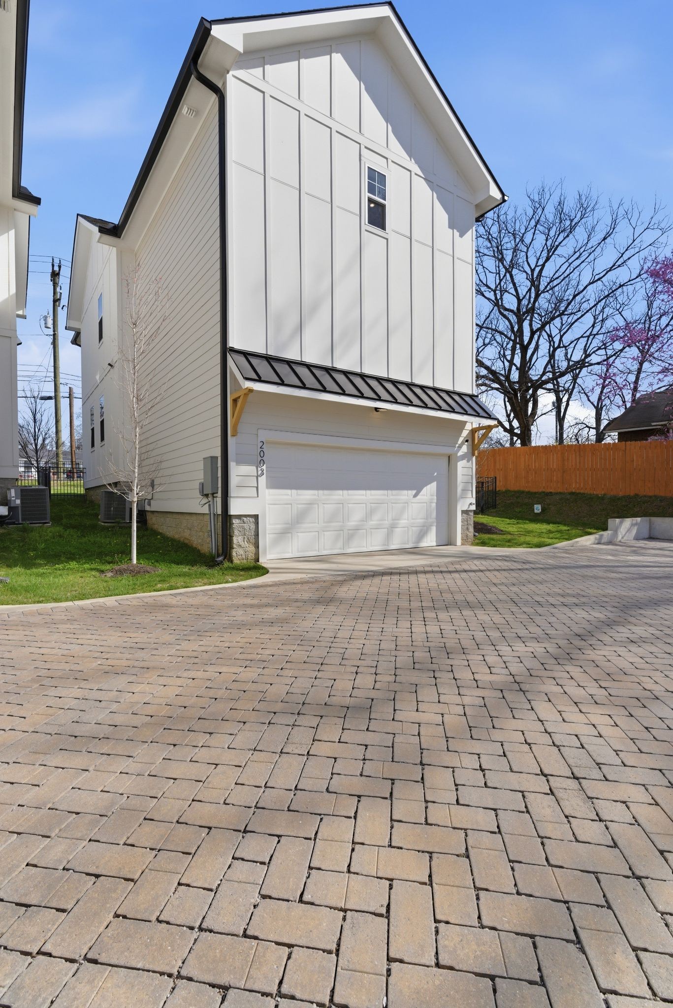 2003 Maple View Lane