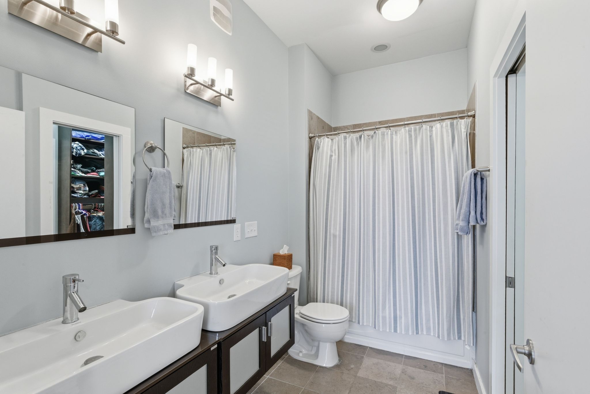 1706 18th Ave, S Unit: 205