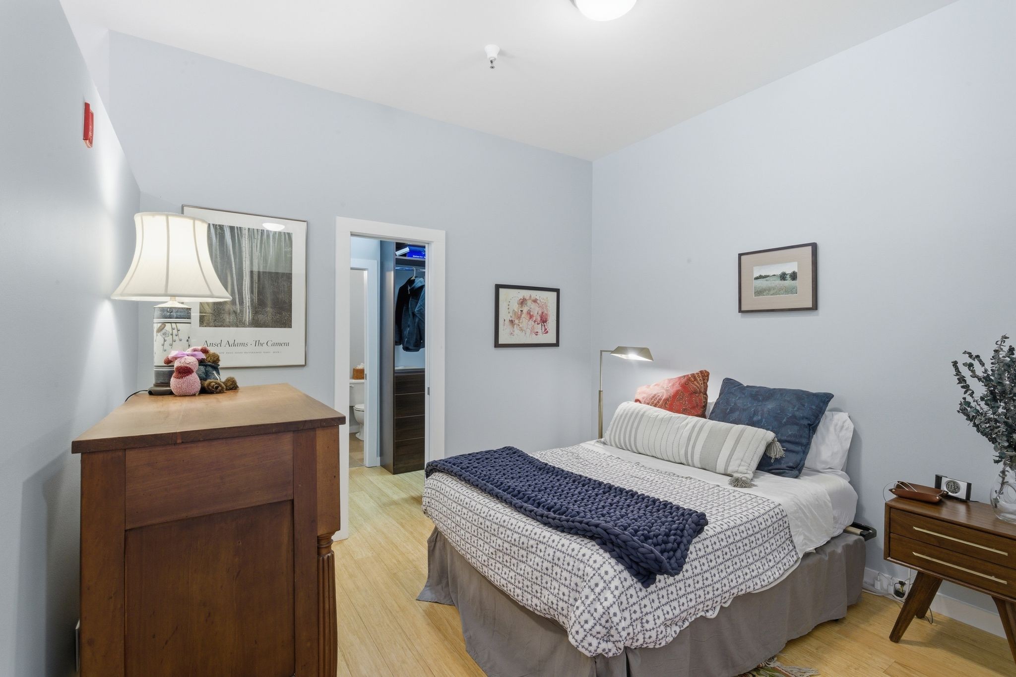 1706 18th Ave, S Unit: 205