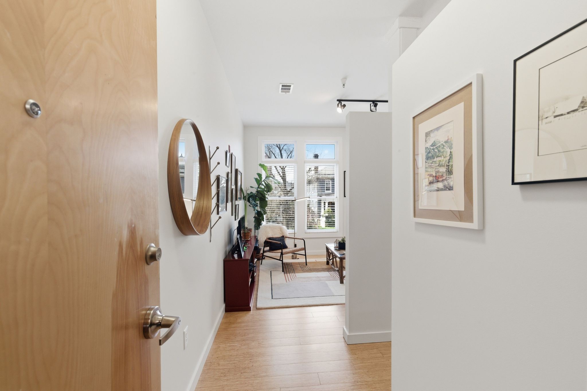 1706 18th Ave, S Unit: 205