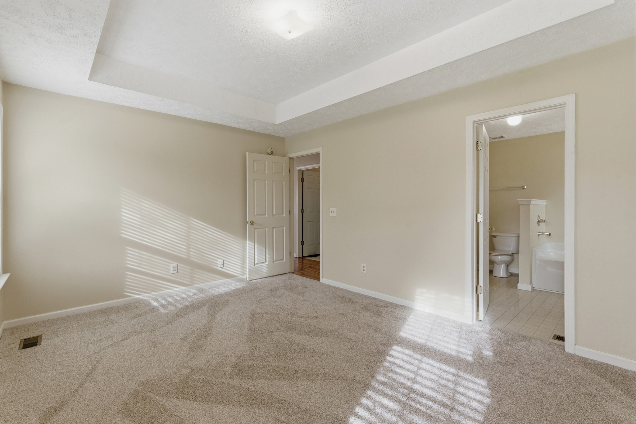 1516 Quantum Ct