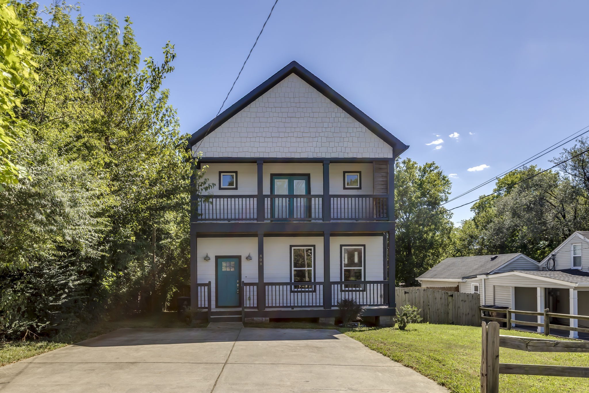 808 Chickasaw Ave