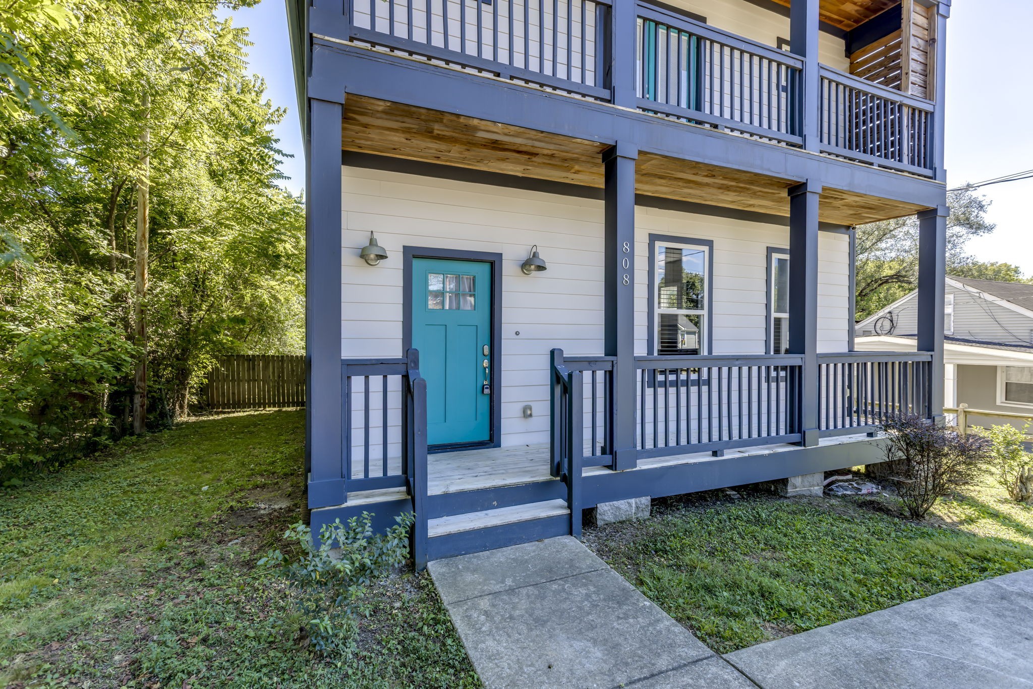 808 Chickasaw Ave