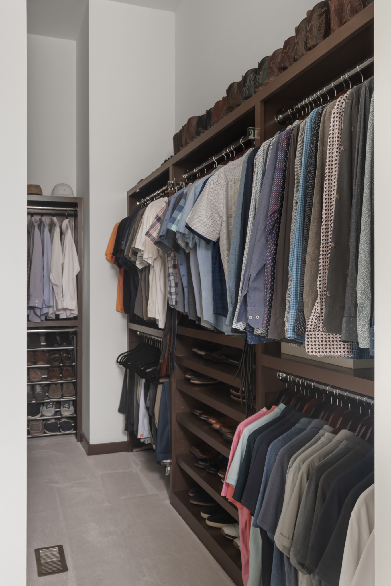 5820 Woodland Hills Dr