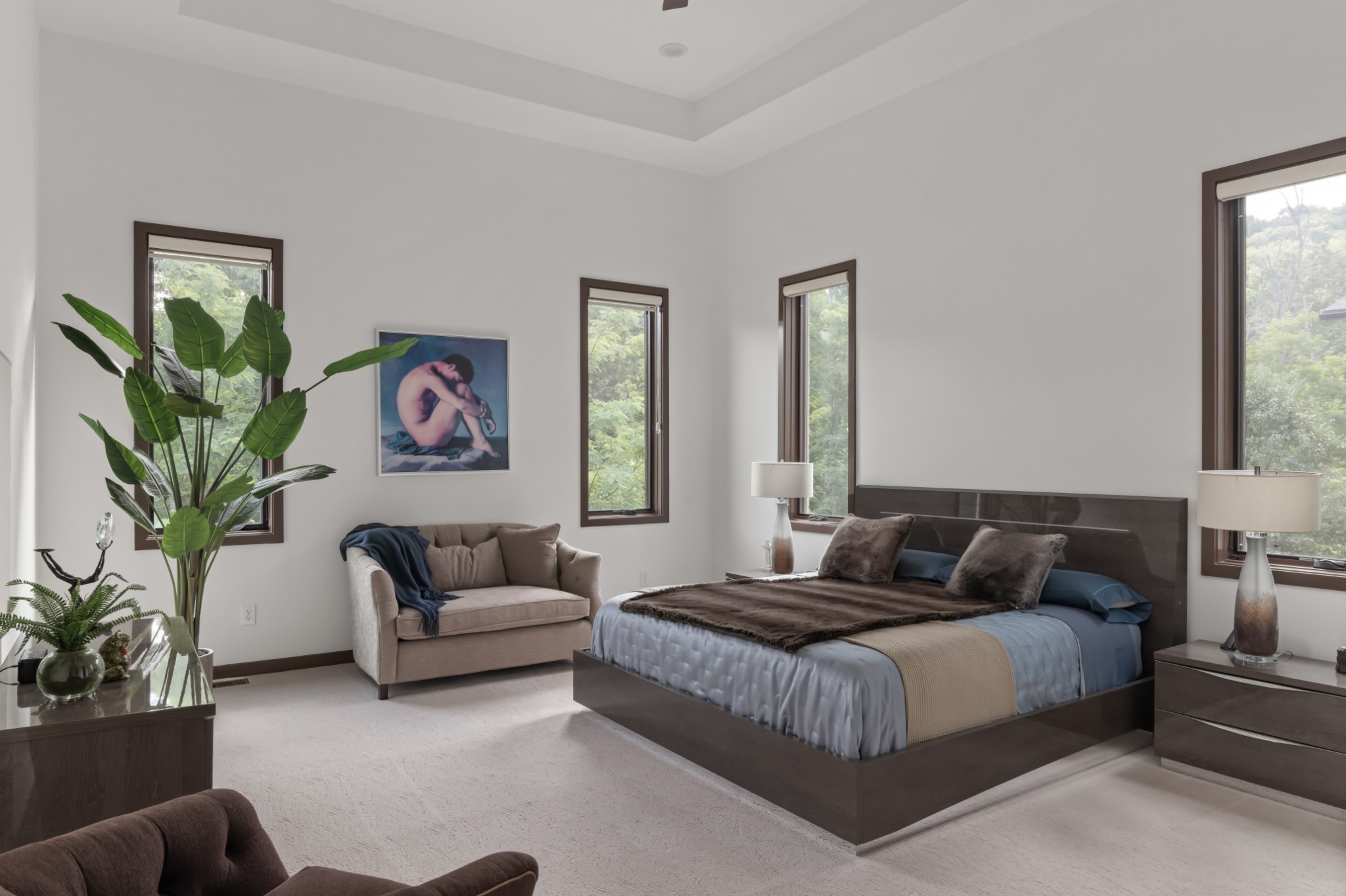 5820 Woodland Hills Dr