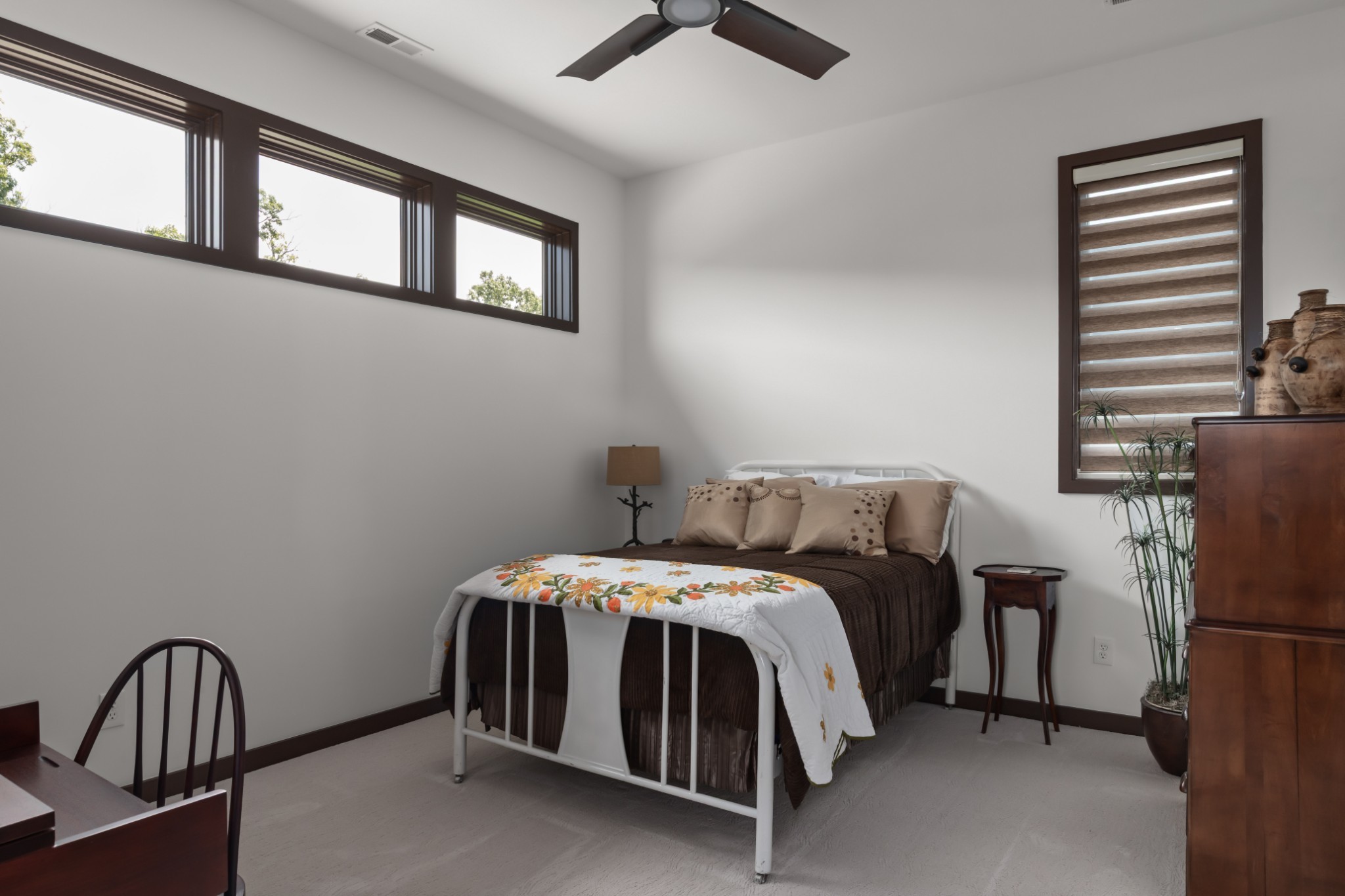 5820 Woodland Hills Dr