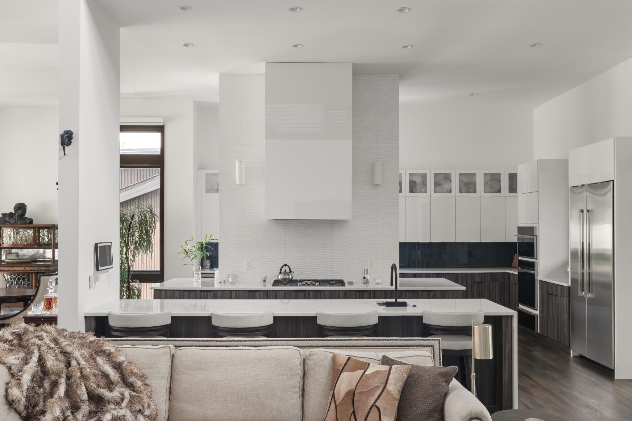 5820 Woodland Hills Dr