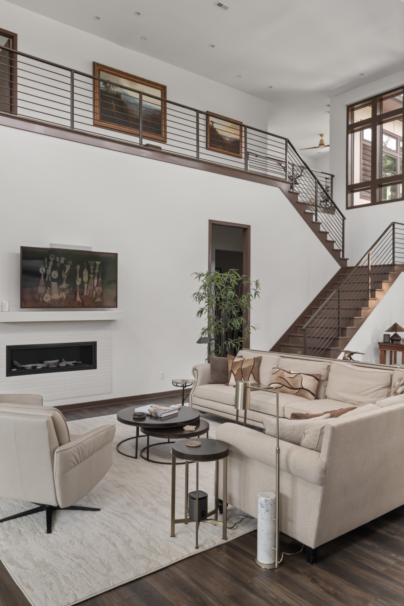 5820 Woodland Hills Dr